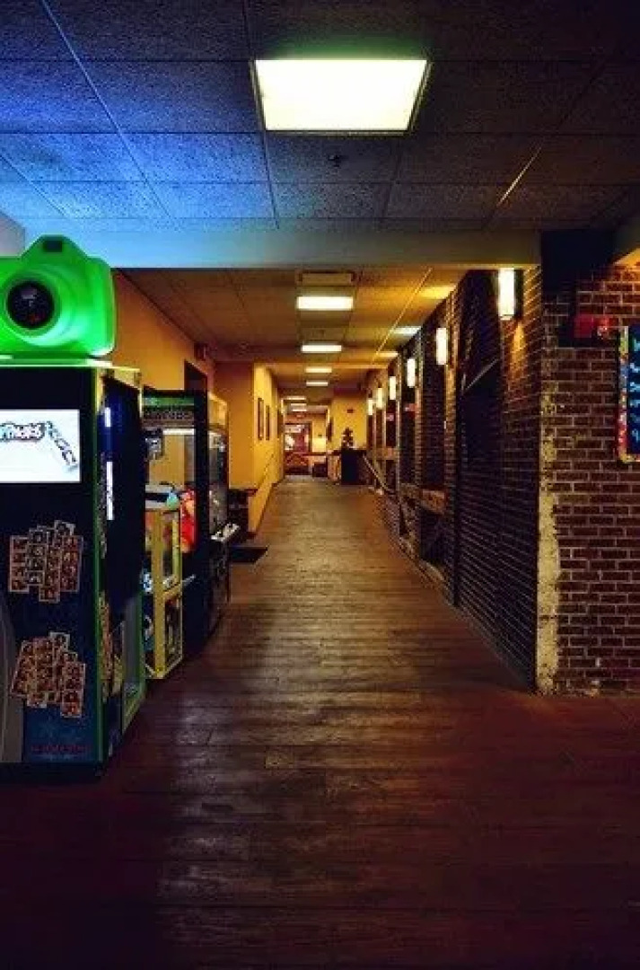 Fort Rapids Indoor Waterpark Resort