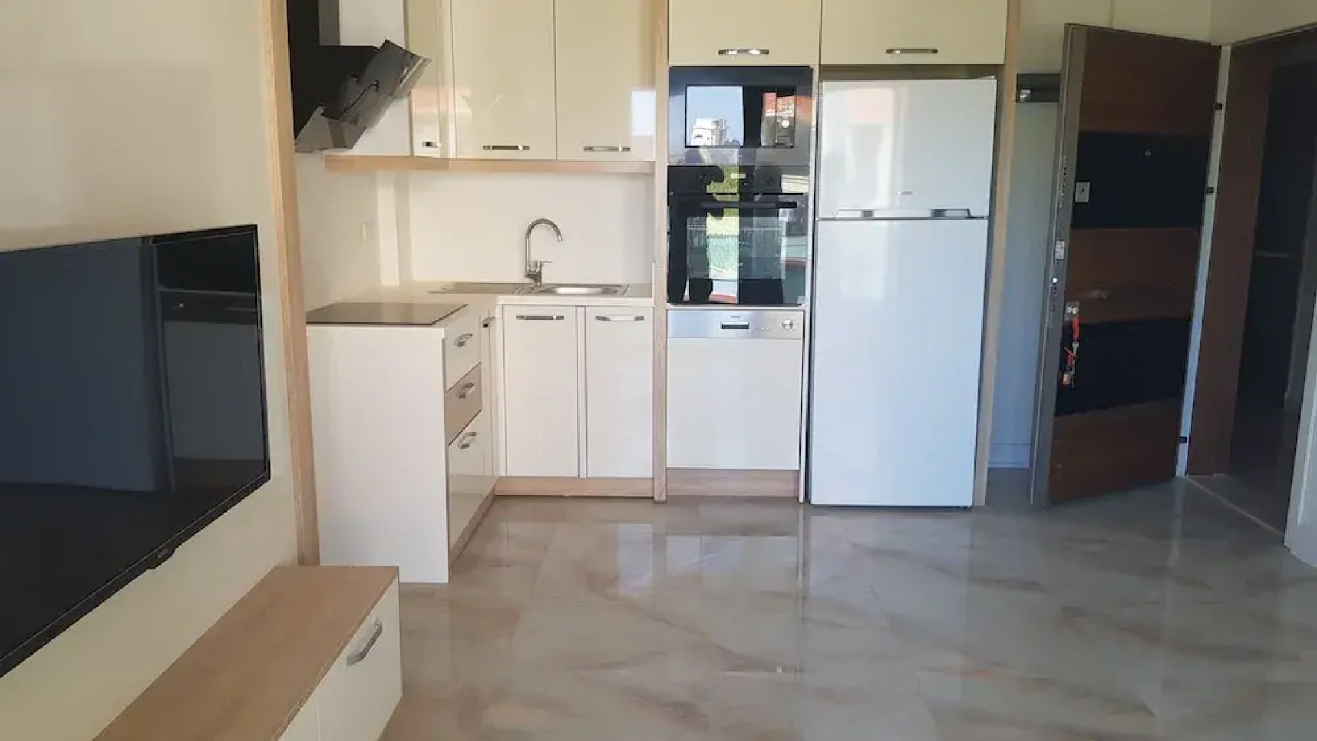 Esila Park Lara Kundu