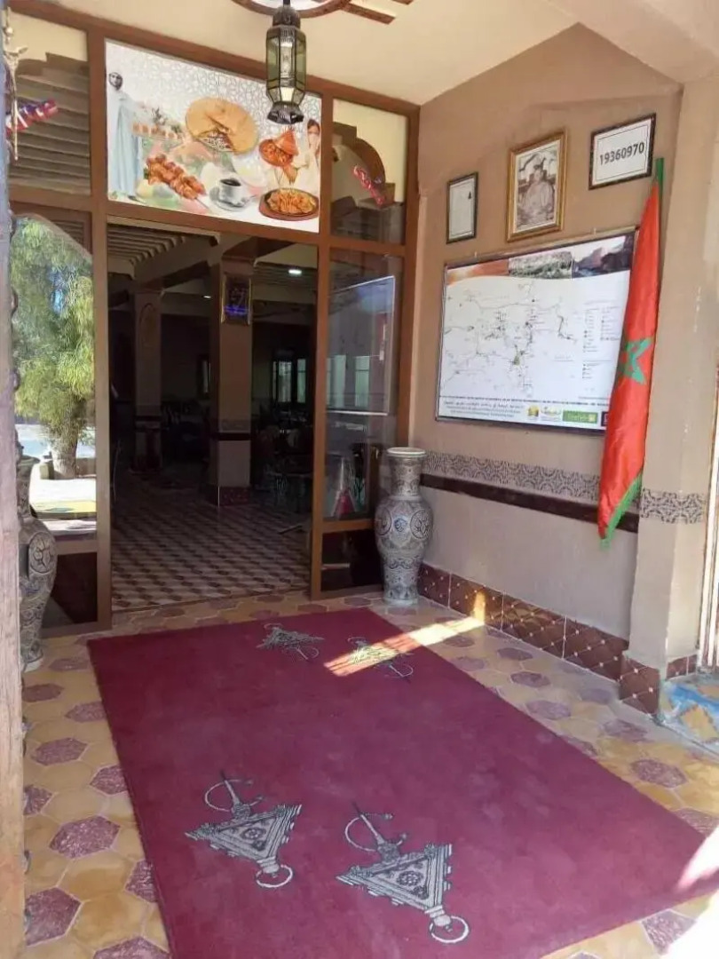 gite cafe restaurant manzah