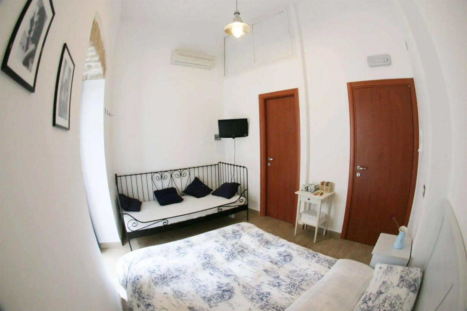 Saint Nicholas Plaza