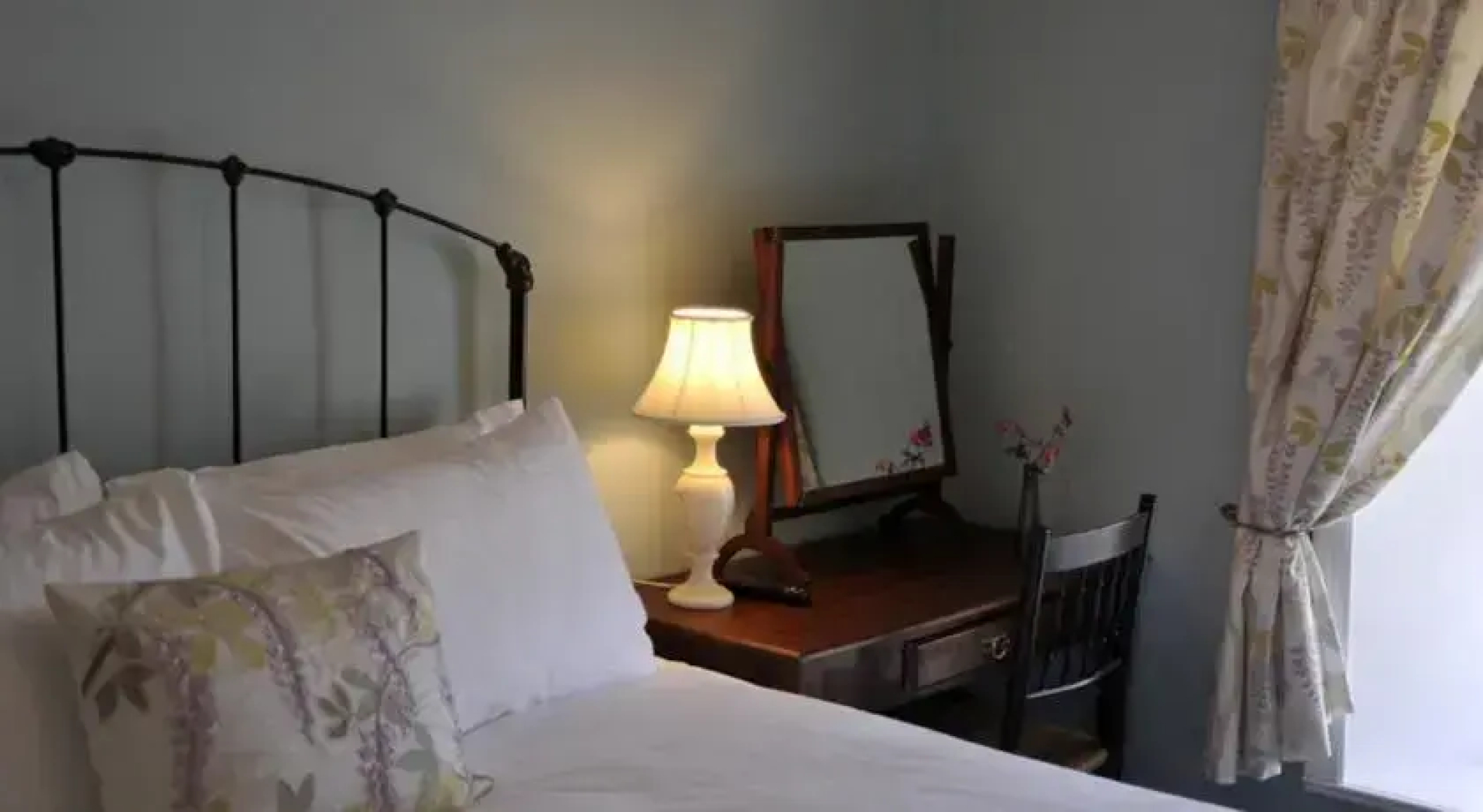 Wisteria House B&B