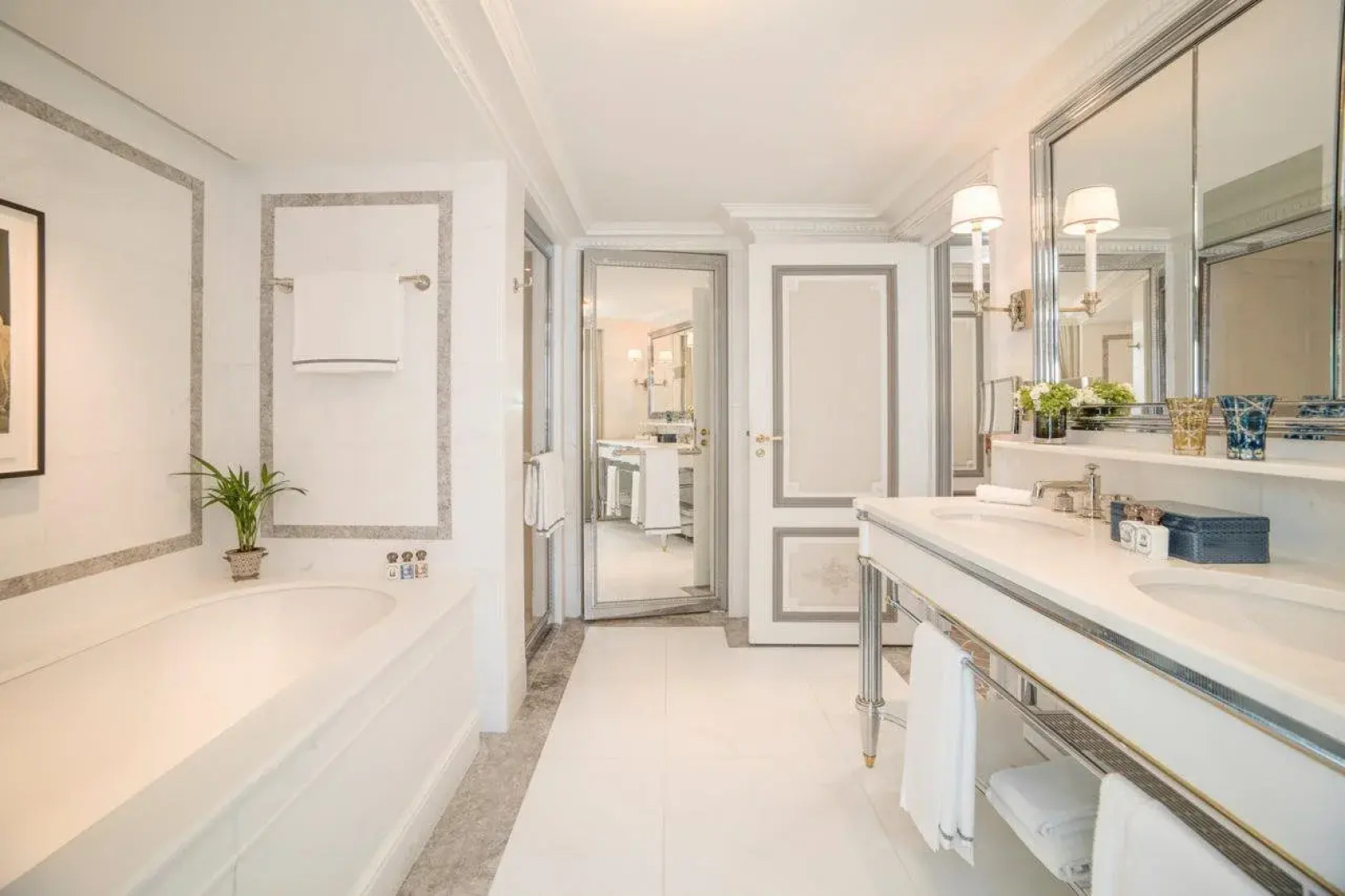 Hôtel de Crillon A Rosewood Hotel