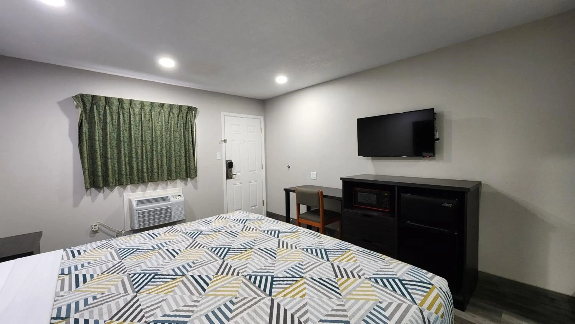 Scottish Inns and Suites Wharton