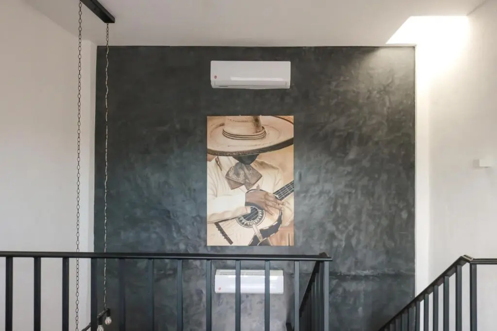 Gallo Azul, Downtown Loft Style Apartment