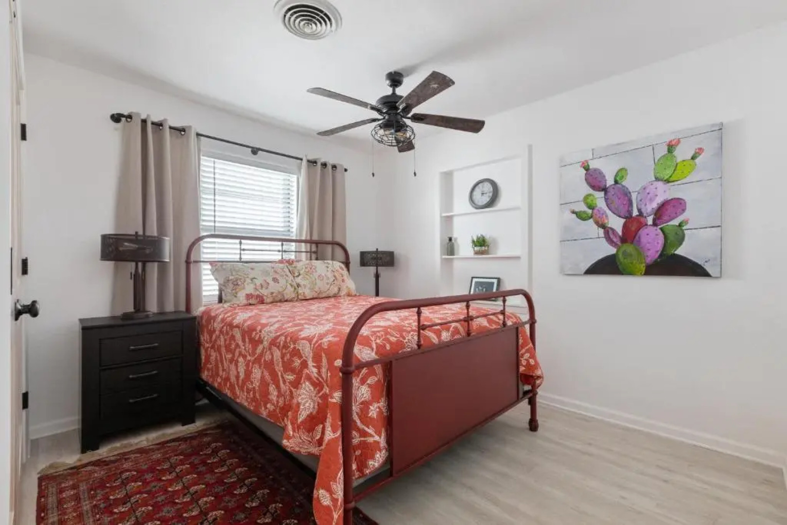 Guadalupe Bluff Farmhouse 3 Bedroom Home by RedAwning