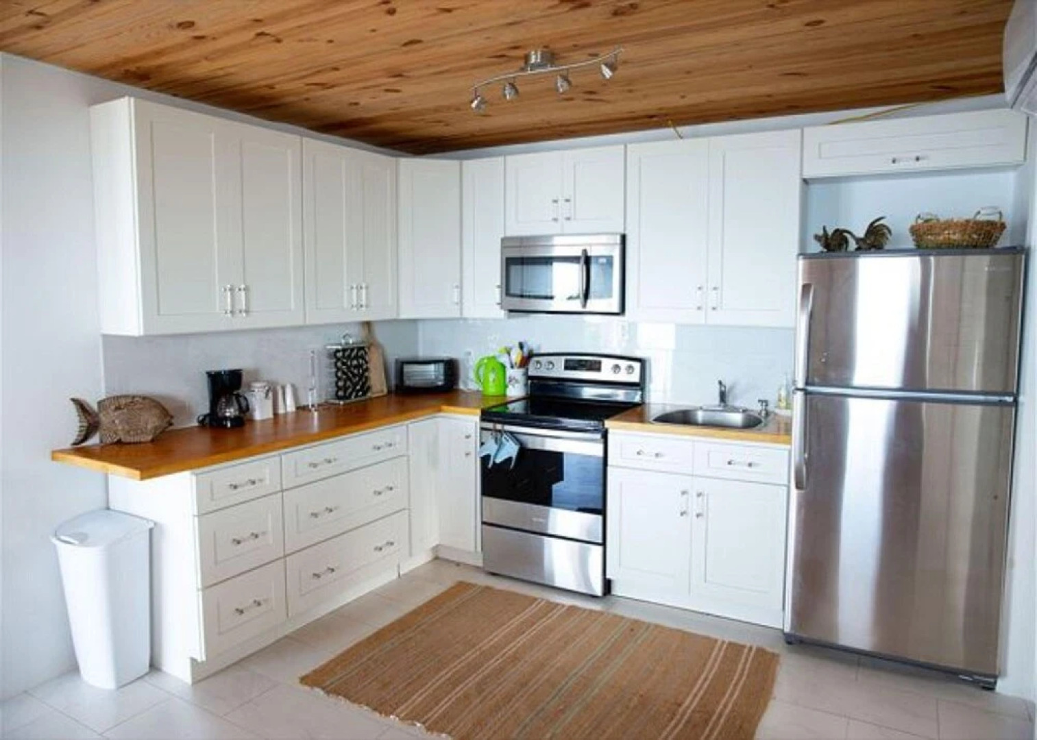 Blue Love Point by Eleuthera Vacation Rentals