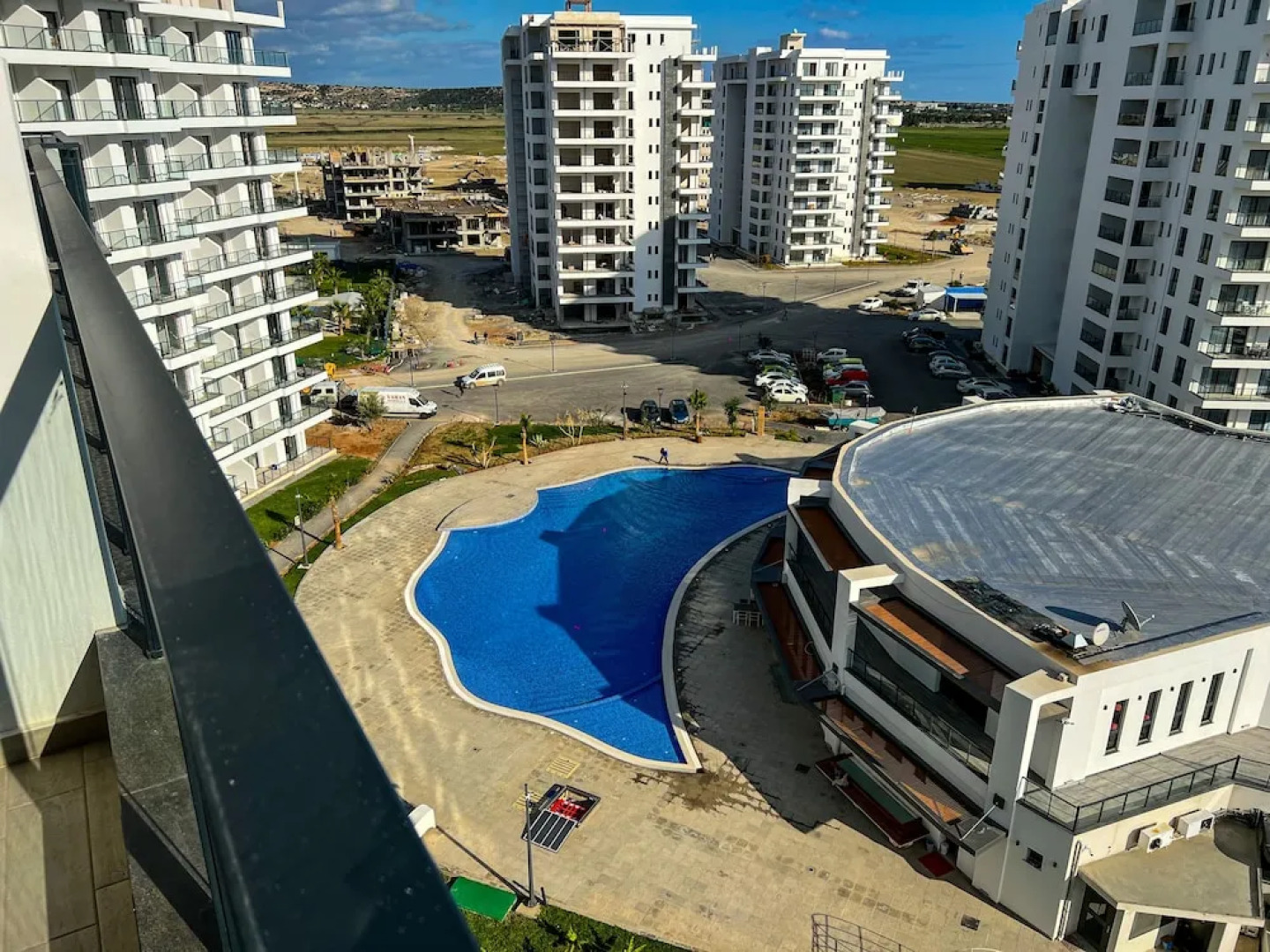 Iona Pool Apartments