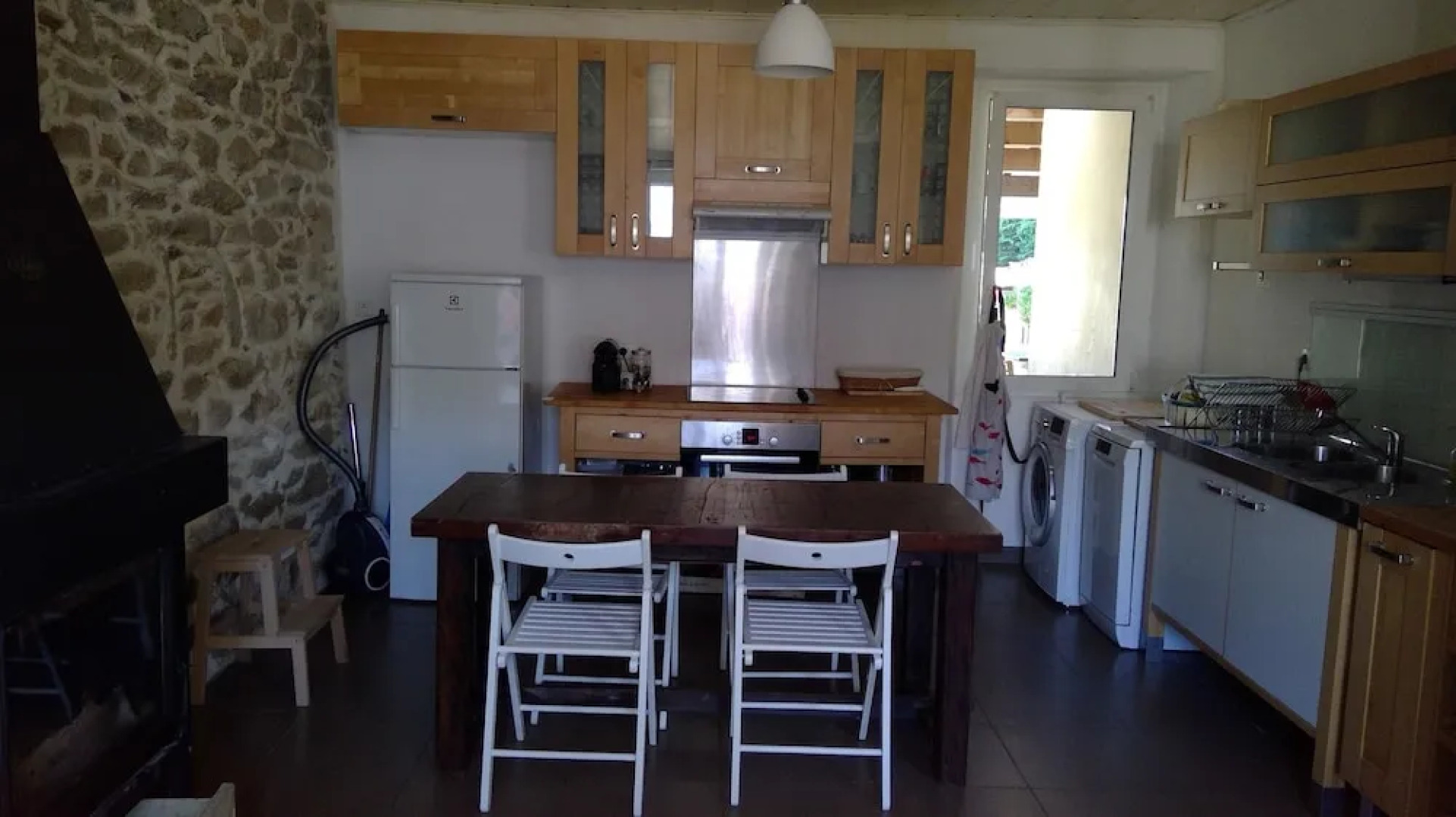 House With 2 Bedrooms in Saint-gildas-de-rhuys, With Enclosed Garden a