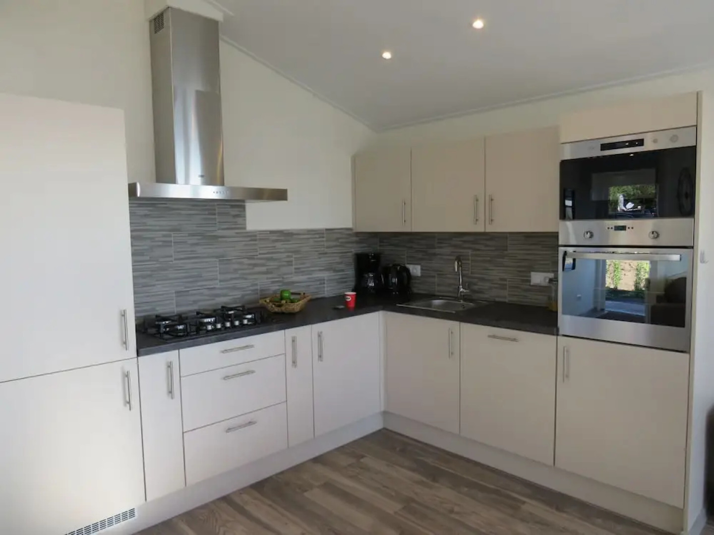 Modern Chalet With Dishwasher on the Markermeer