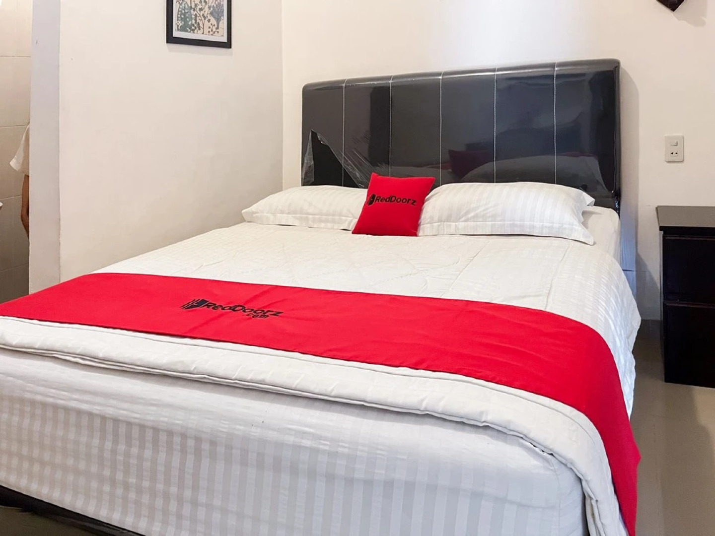 RedDoorz near Pantai Pandan Sibolga 2