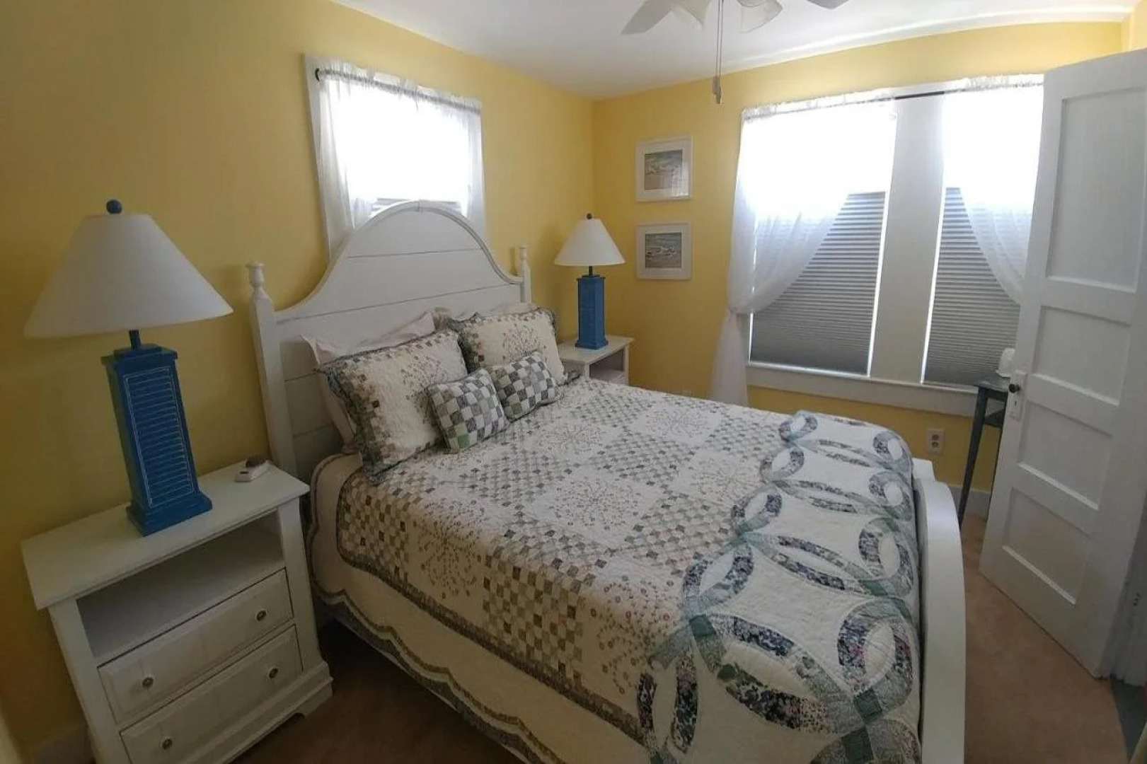 2 River Road Inn and Cottages