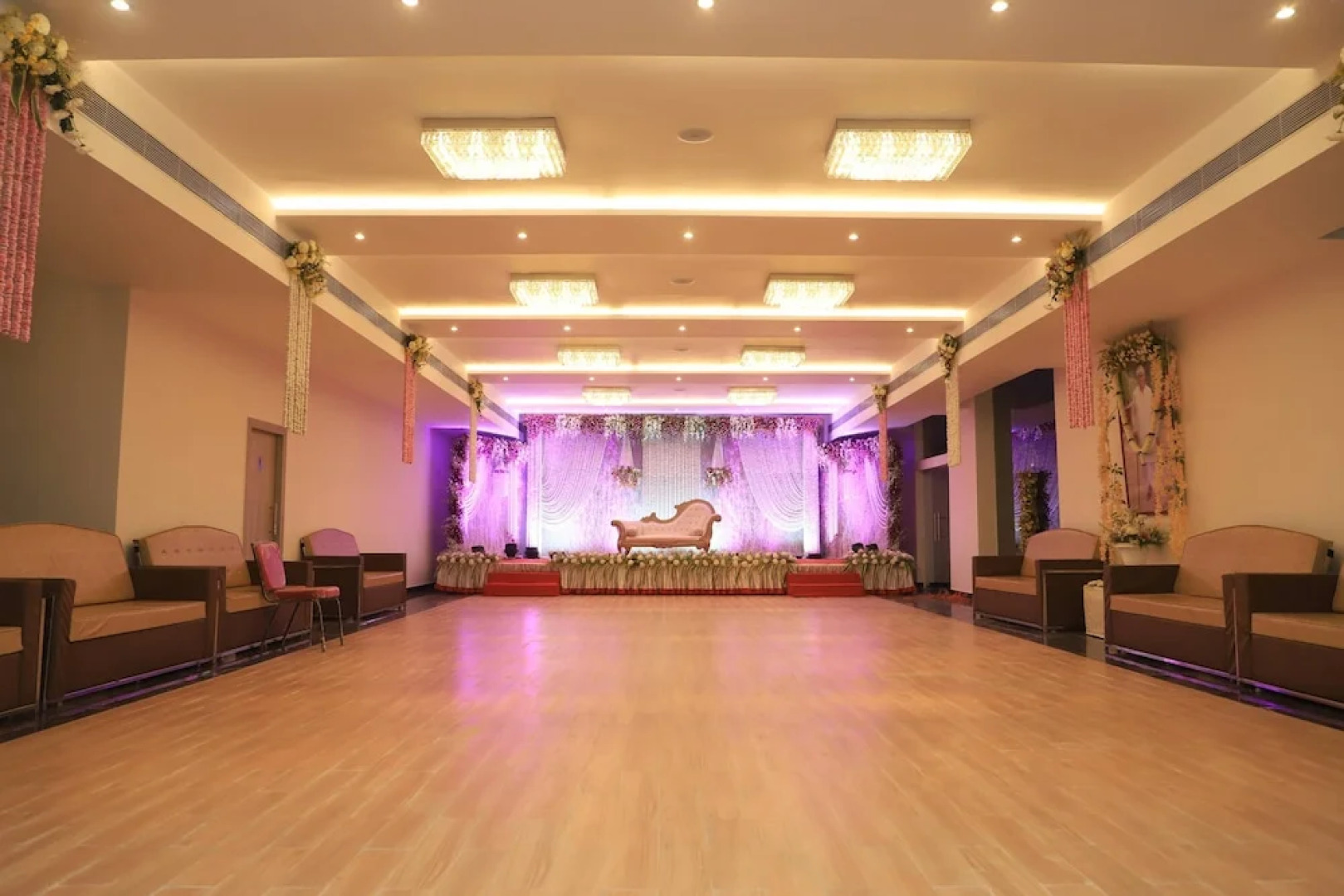 The creek boutique resort & spa