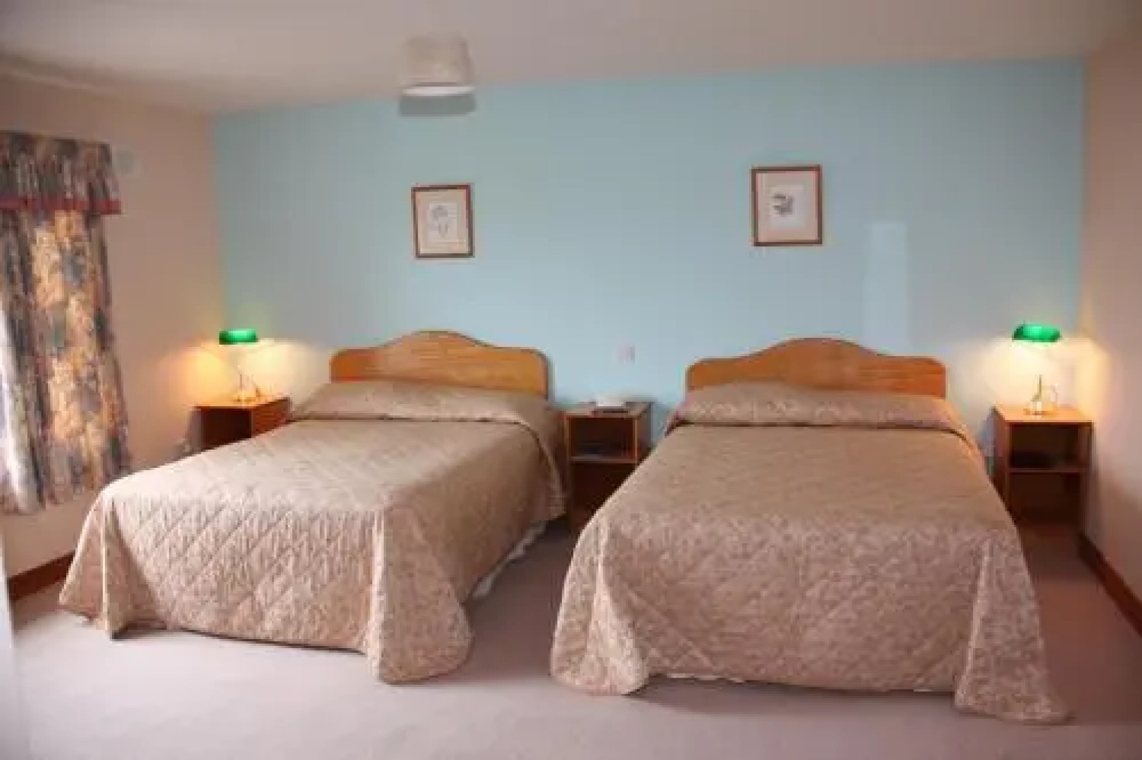 Dún na Sí Guesthouse