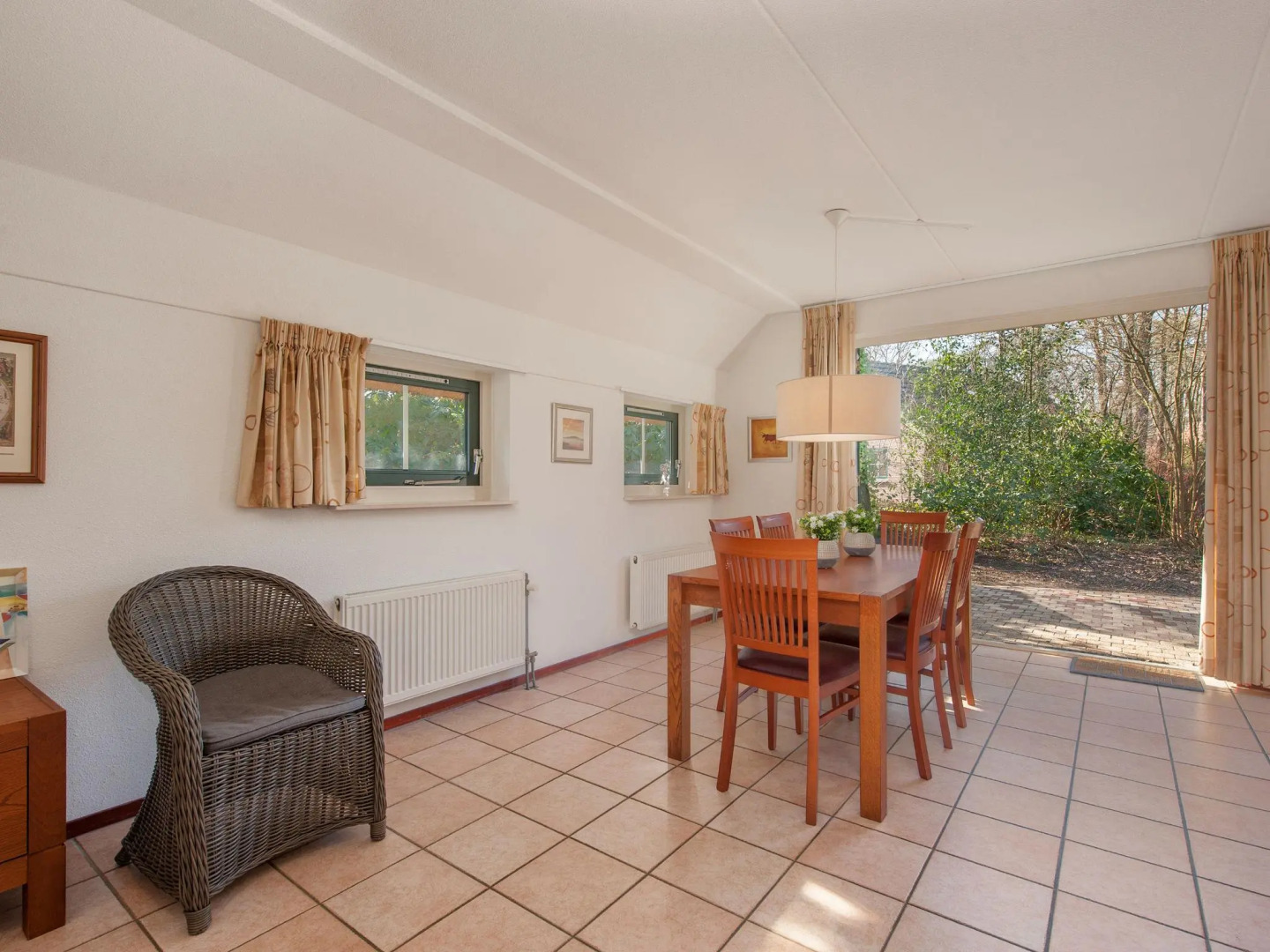 Comfortable holiday home with dishwasher in a nature reserve