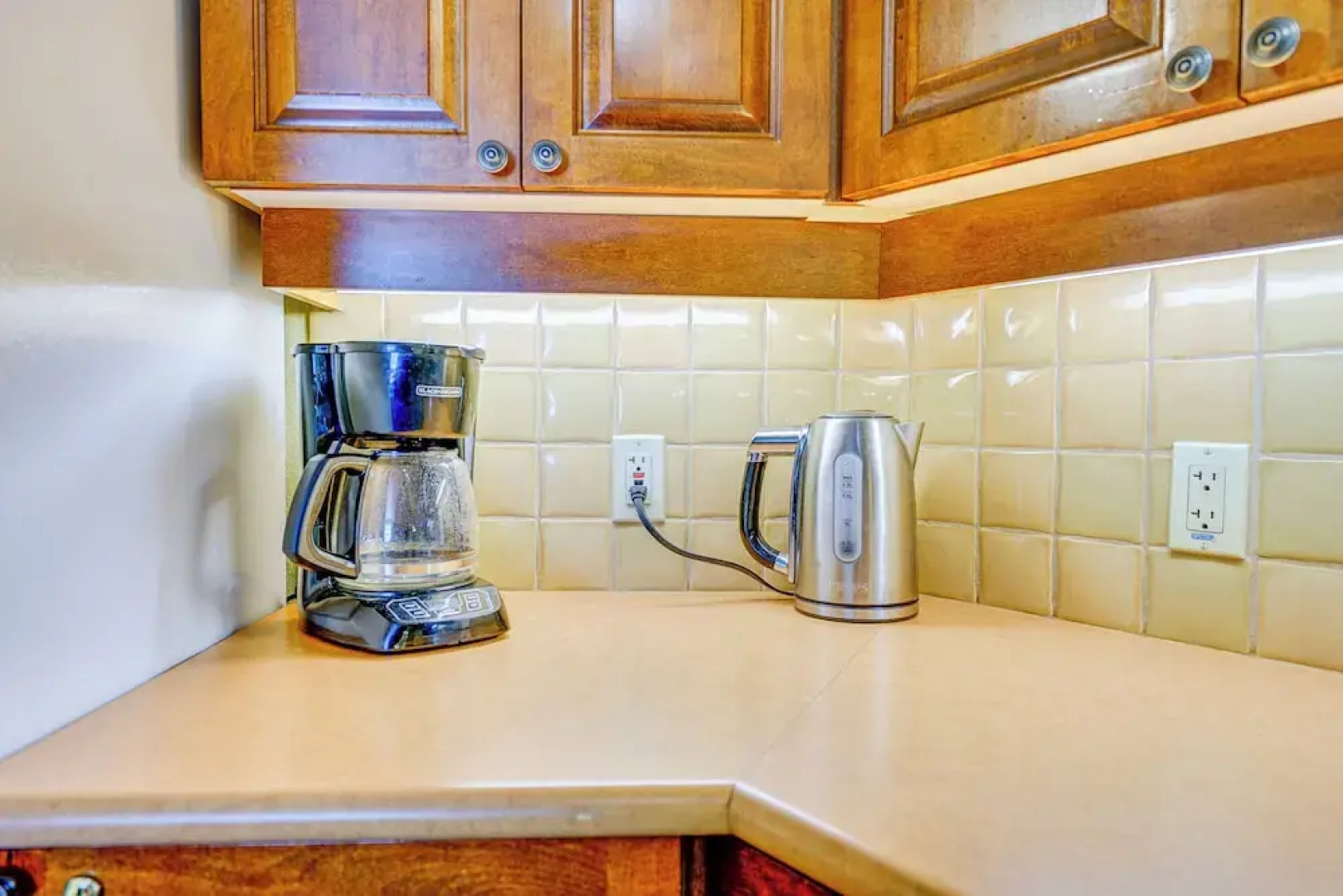 Ski-in/ski-out Brighton Condo w/ Pool & Hot Tub