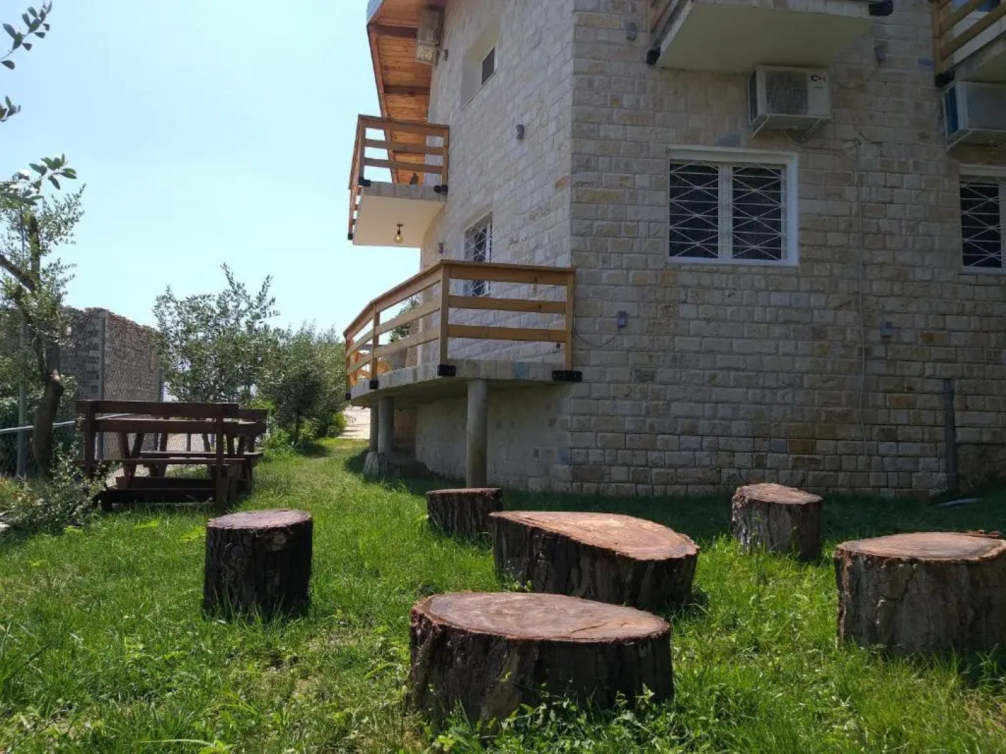 Hotel Grandpa's House