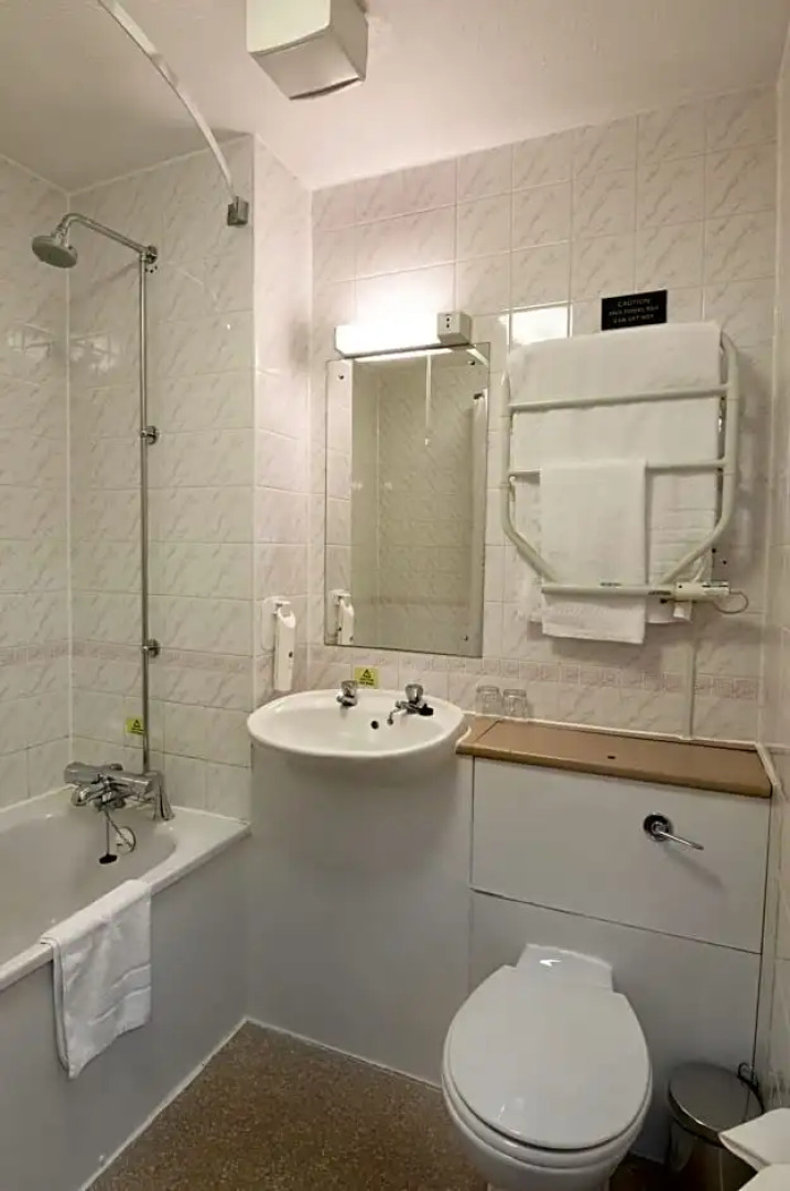 The Mount by Greene King Inns