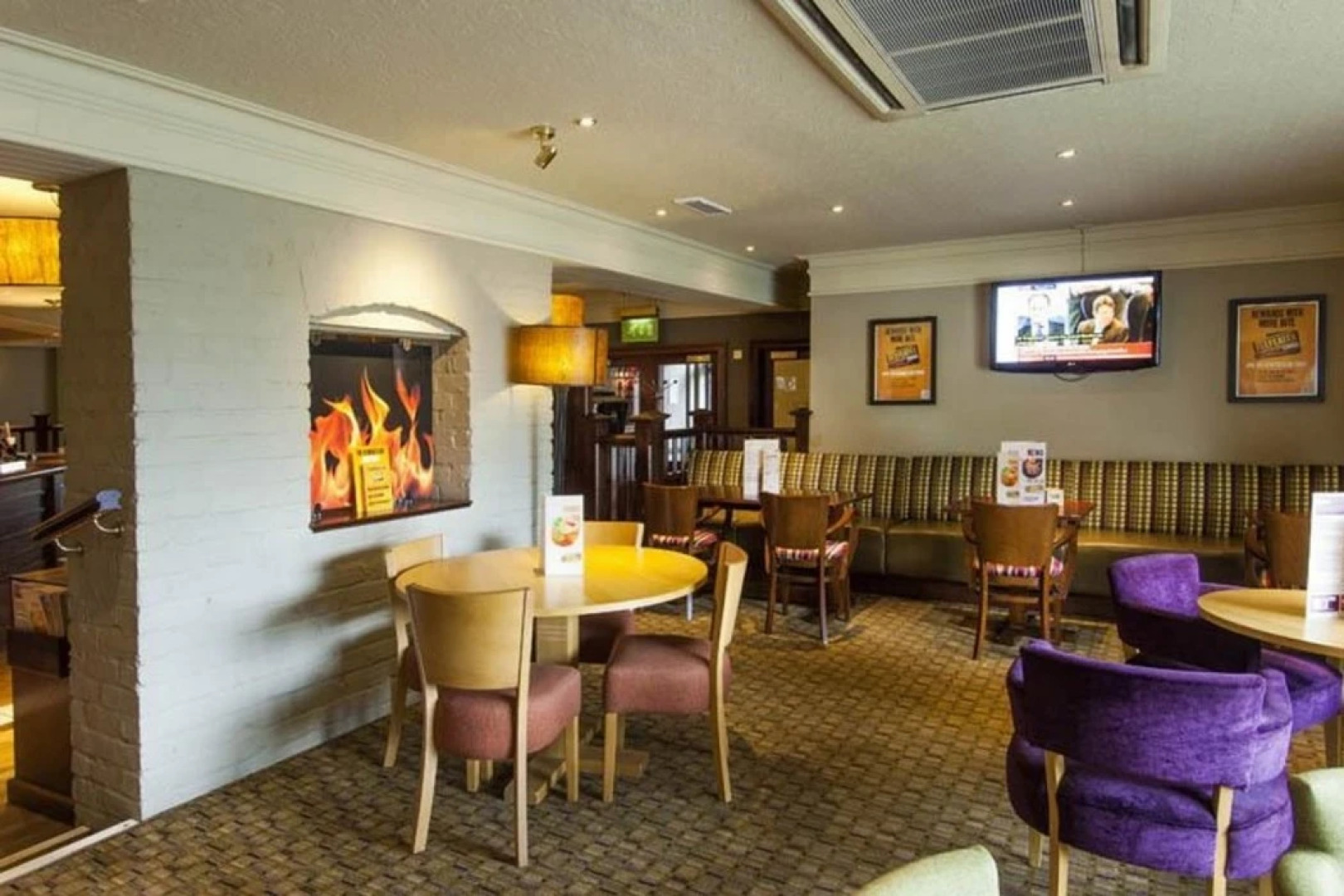 Premier Inn Leeds / Bradford Airport