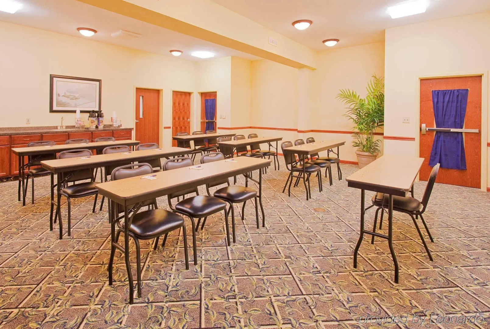 Holiday Inn Express Hotel & Suites Panama City-Tyndall by IHG