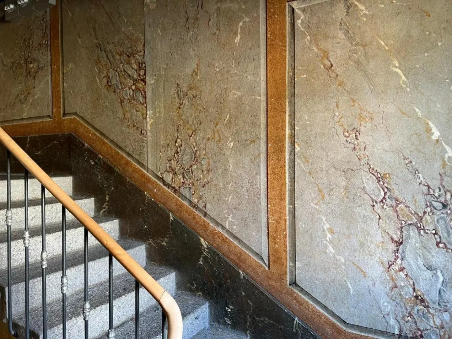 Le Locle : bel appartement chaleureux