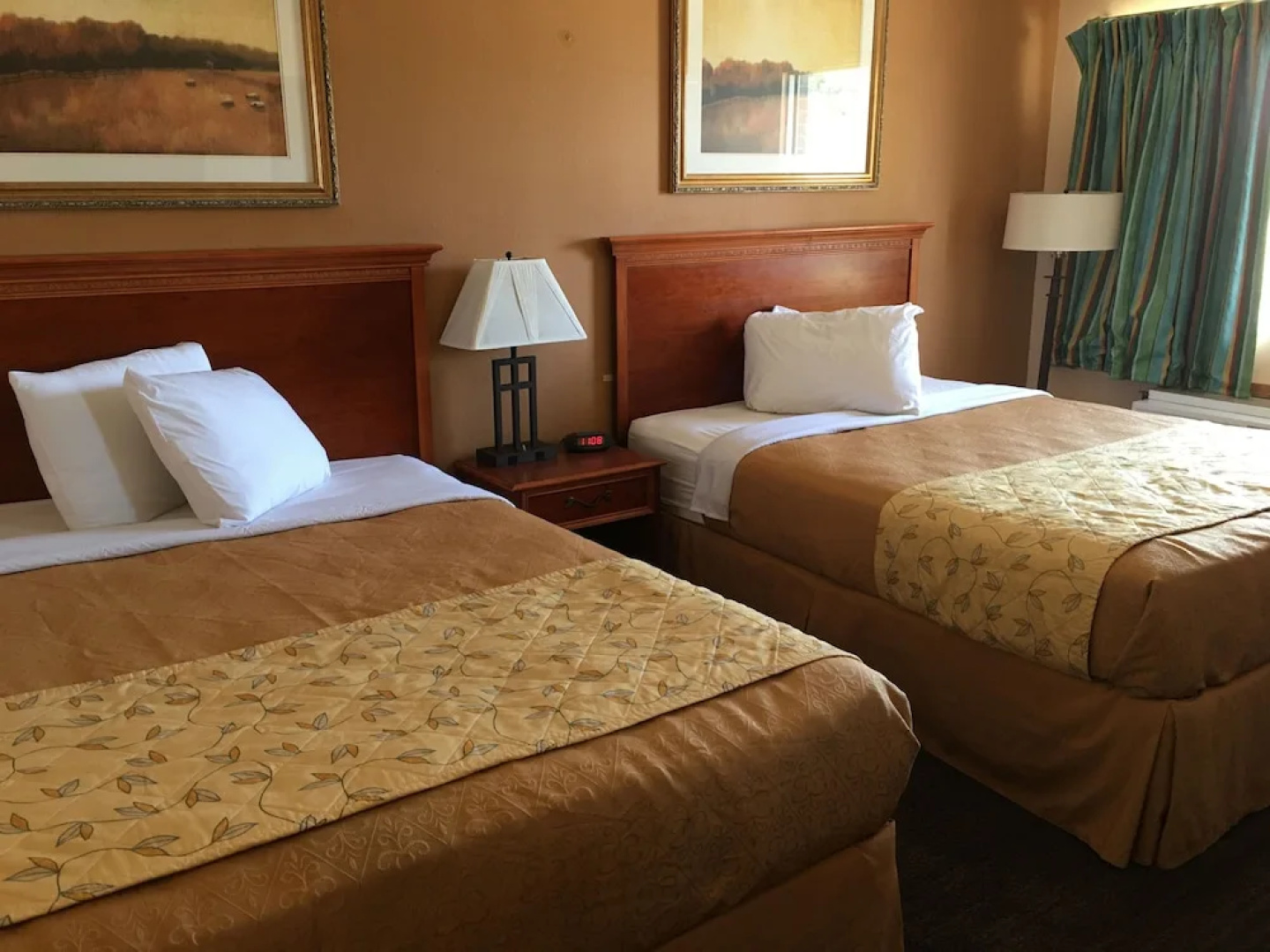 Econo Lodge