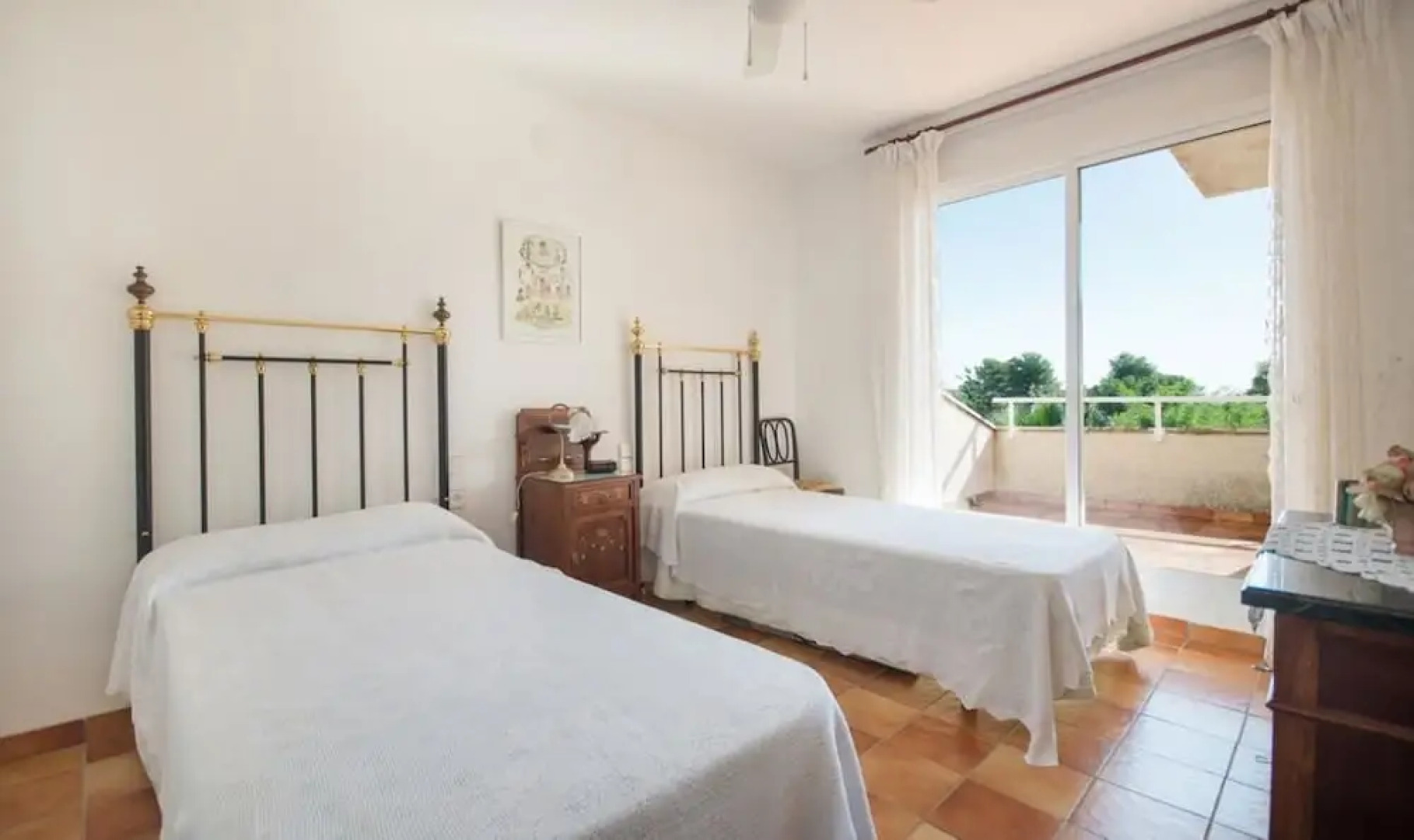 Villa Cossis Beach TVL 32