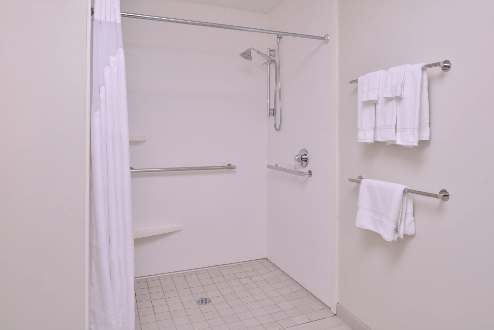 Holiday Inn Express New Orleans - St Charles (ex Modern Hotel)