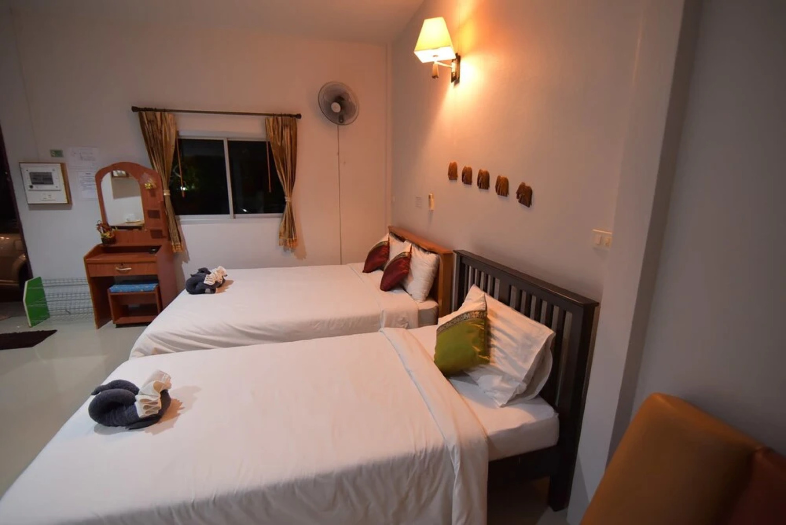 Pinthong Resort - Adults Only