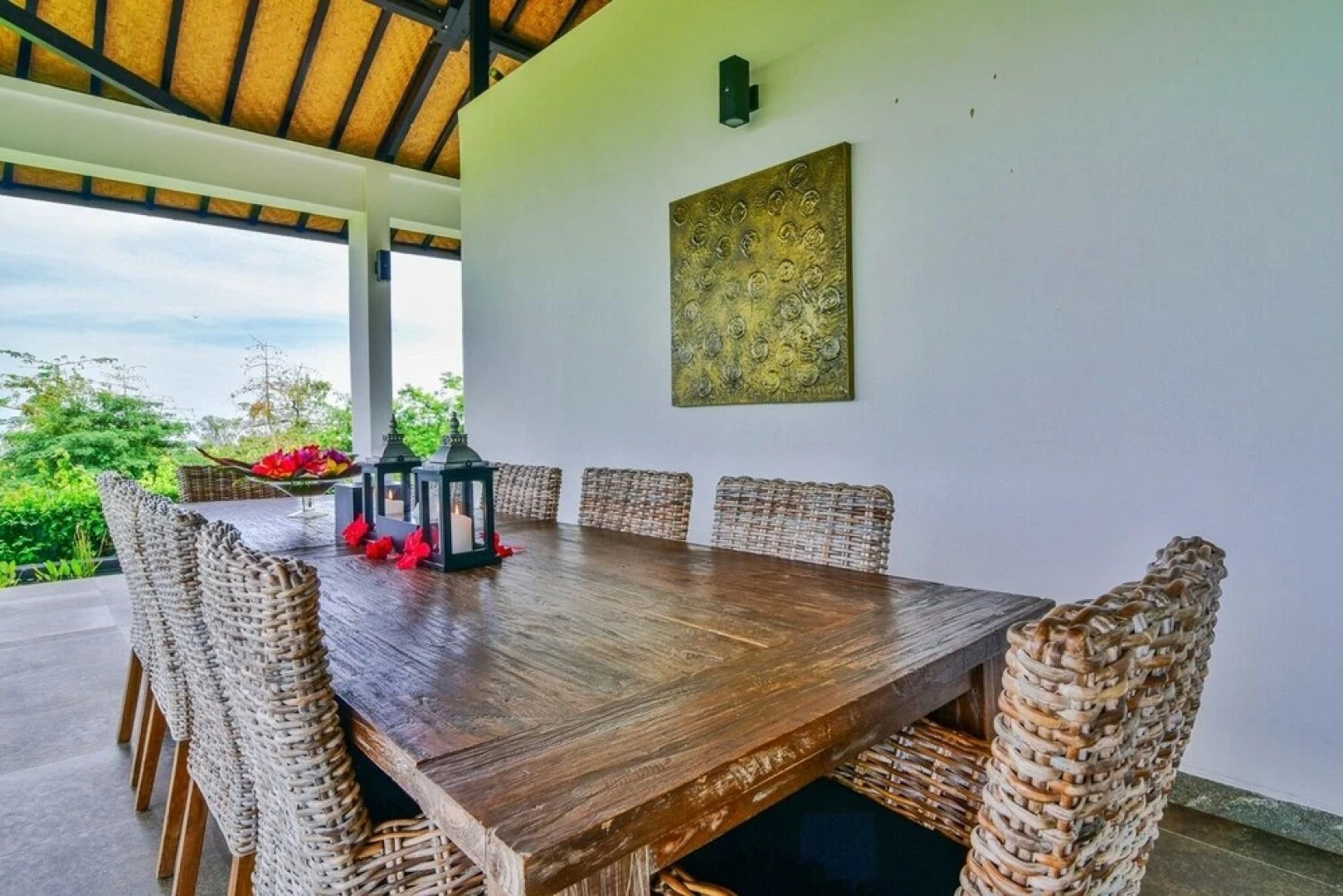 Lovina Residence