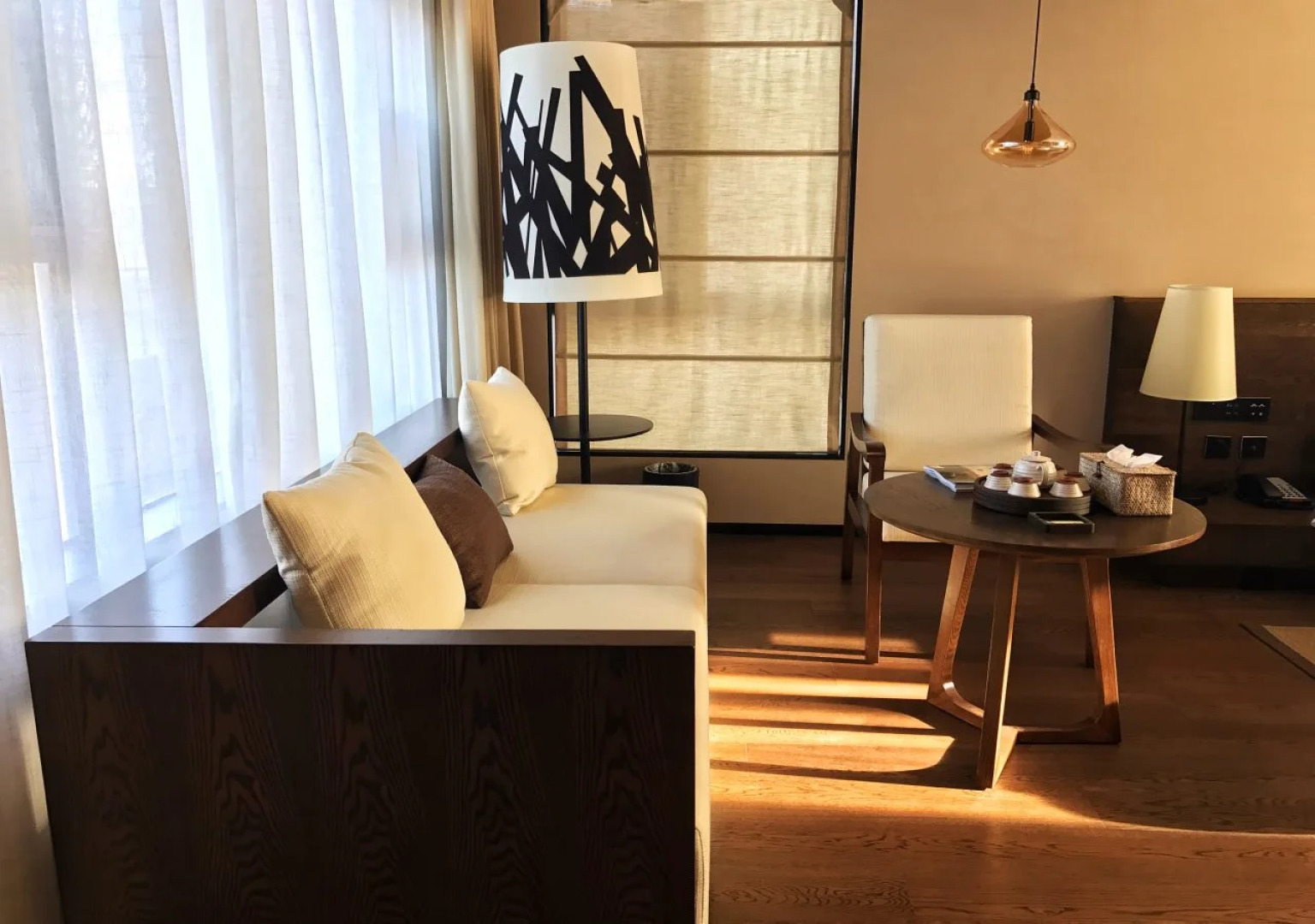 Erhai Lake Reclusive Life