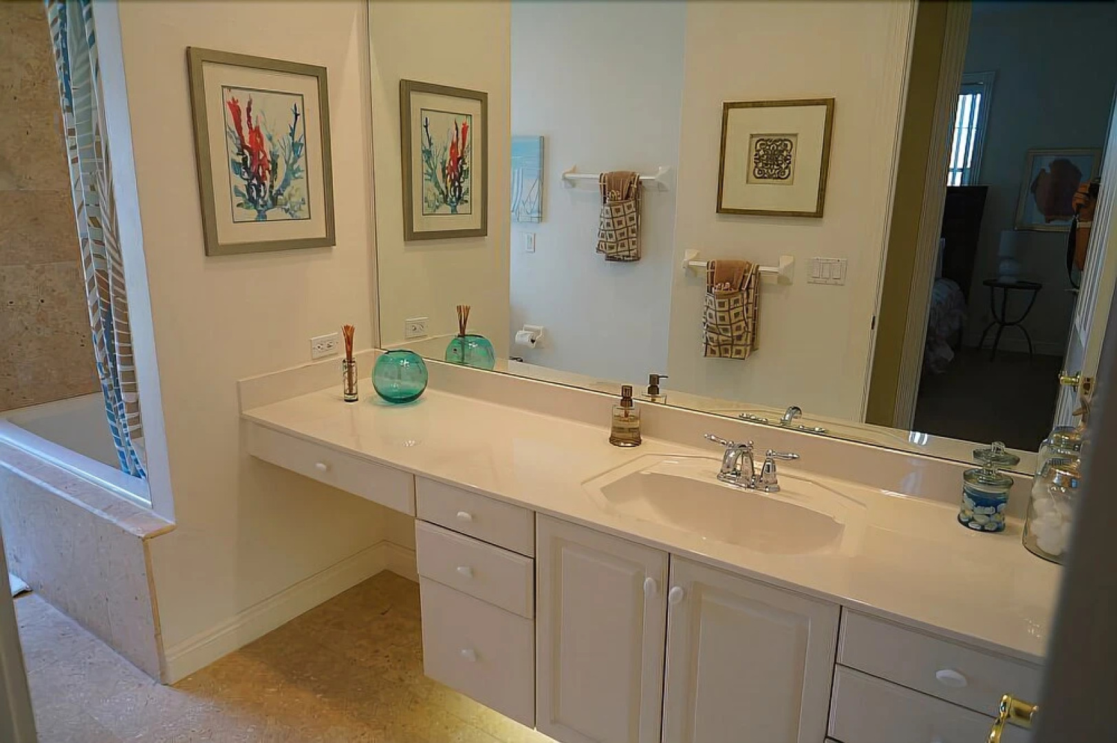 Vacation Homes by MHB Properties