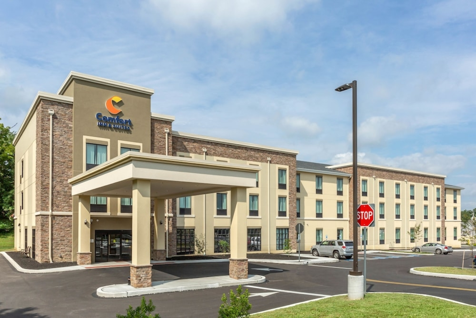 Comfort Inn & Suites