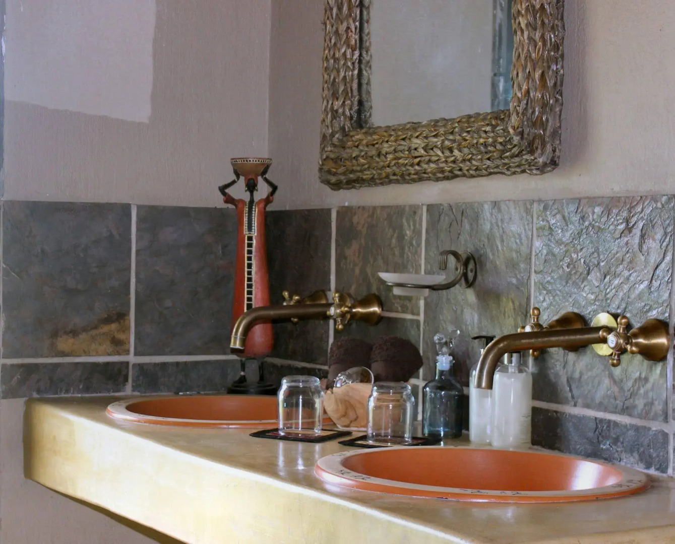 Roamers Rest Safari Lodge