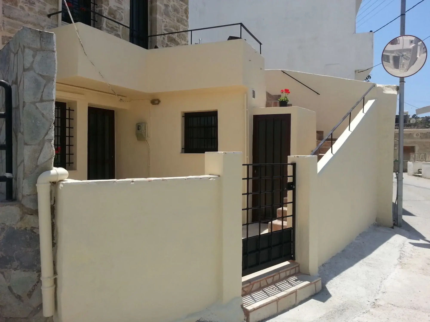 Vintage House Studio's Pitsidia Adults Only