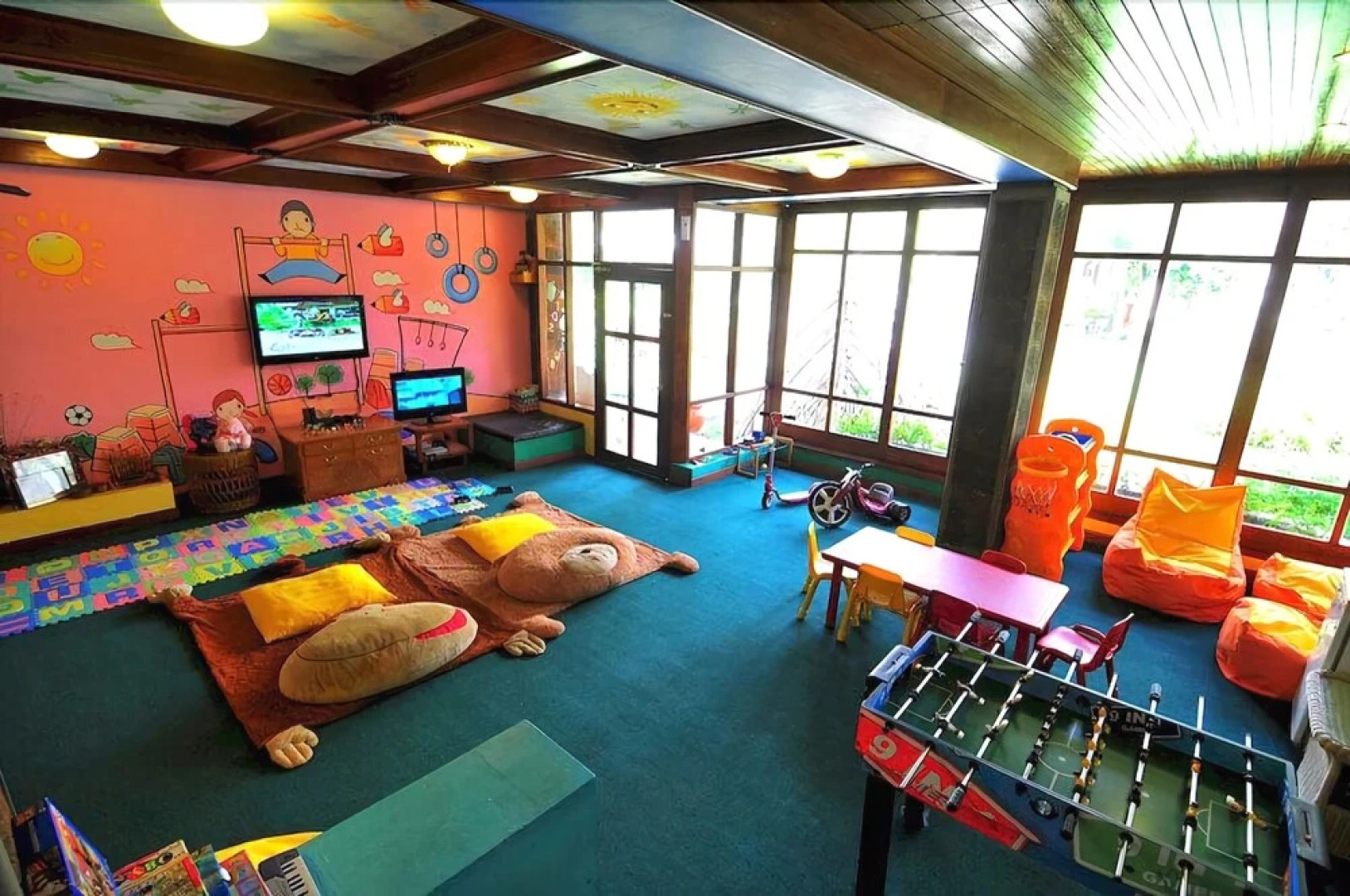 Positano Tower Azure Beach Resort