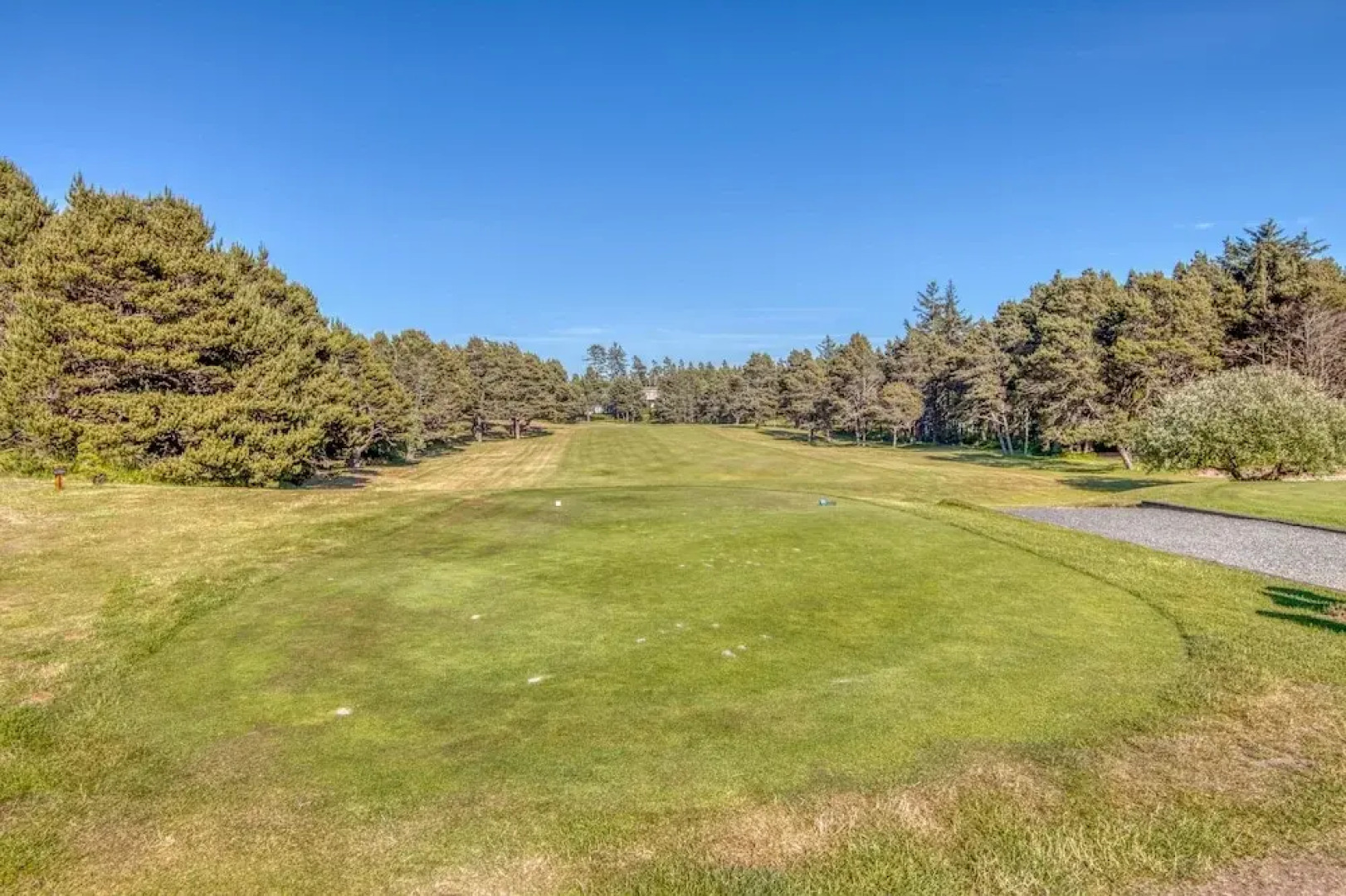 Beach House-Manzanita (MCA 372)