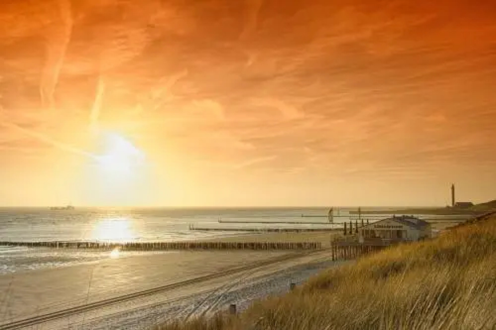 HUIS MARIANNE Bed by the Sea