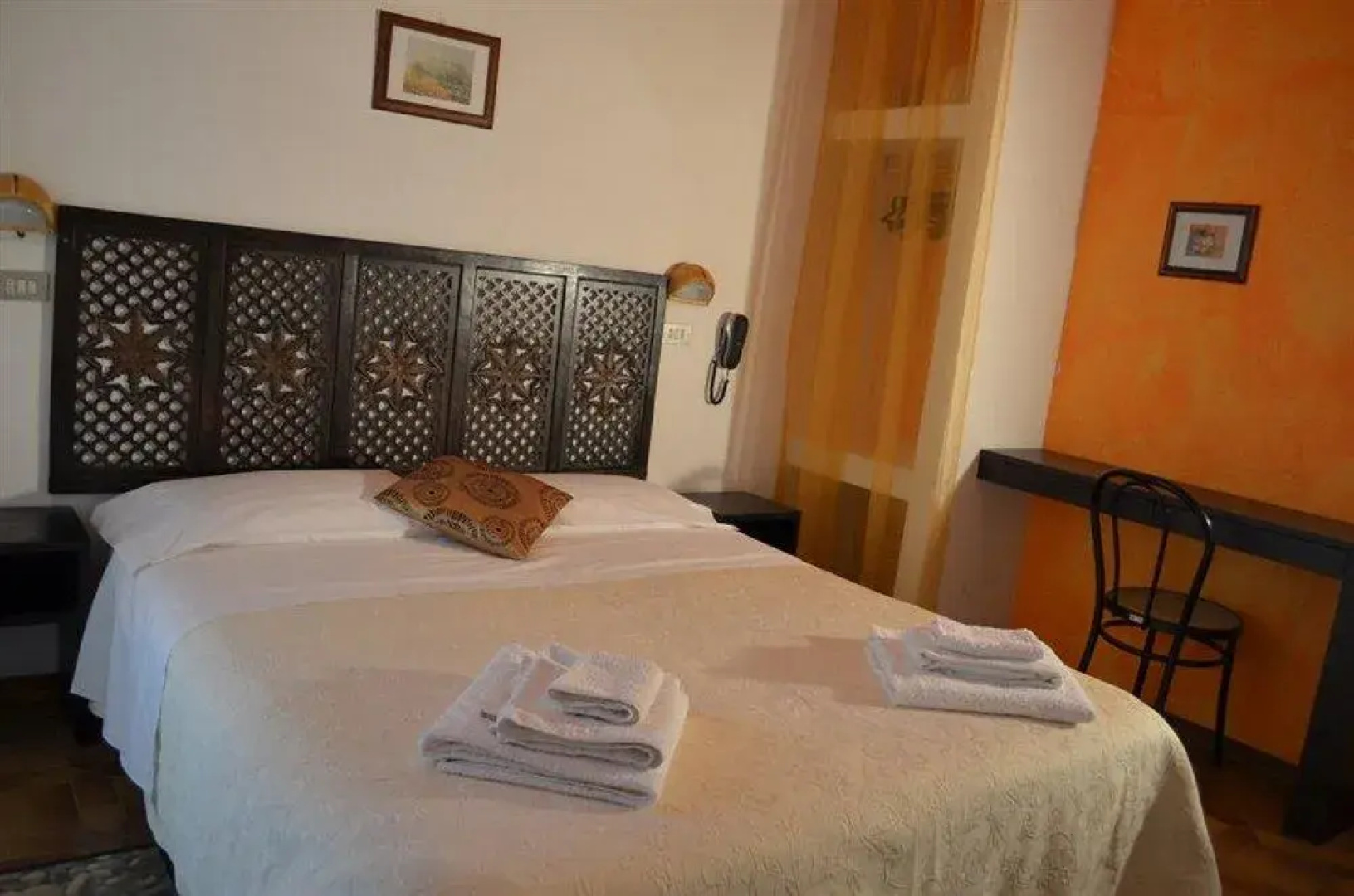 Hotel Everest