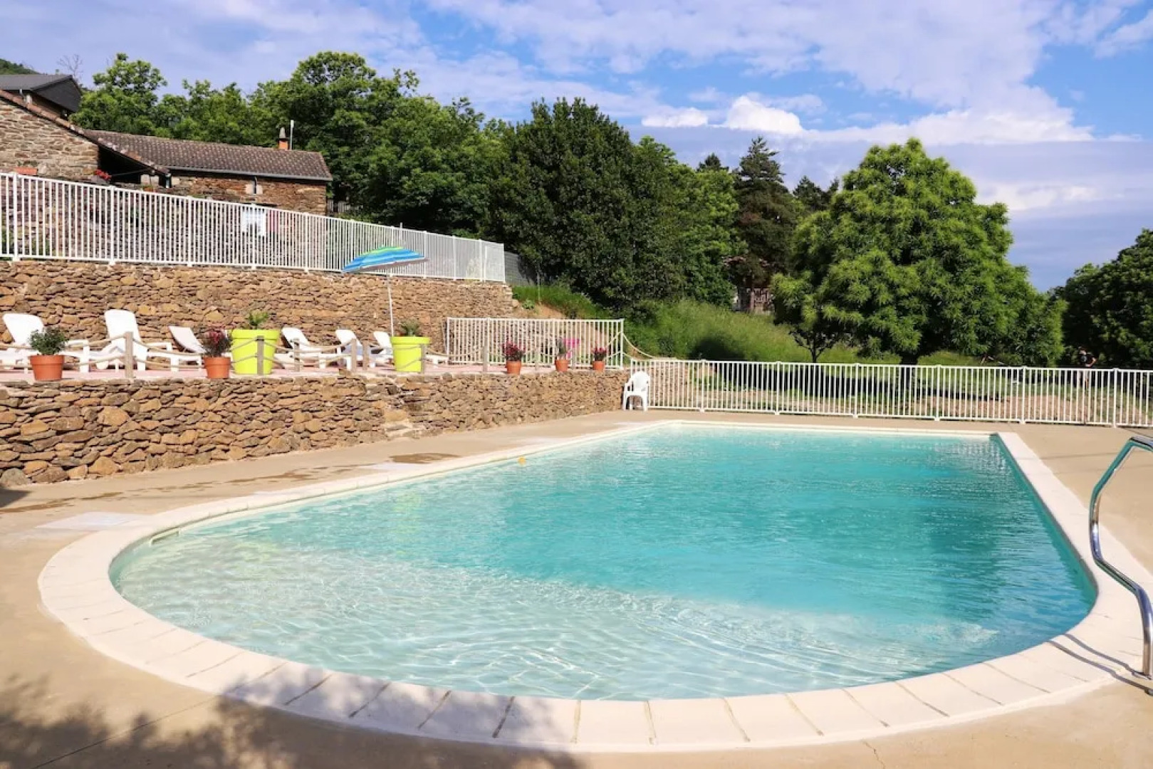 House With 2 Bedrooms in Gravières, With Wonderful Mountain View, Pool