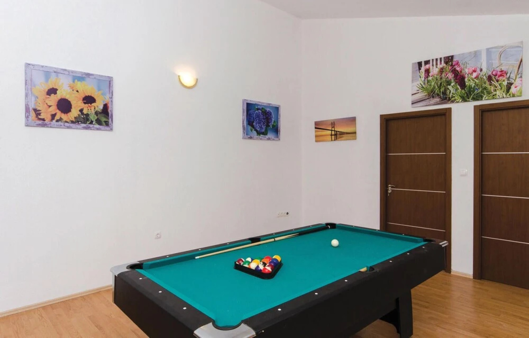 Beautiful Home in Kastel Stari With Wifi and 7 Bedrooms