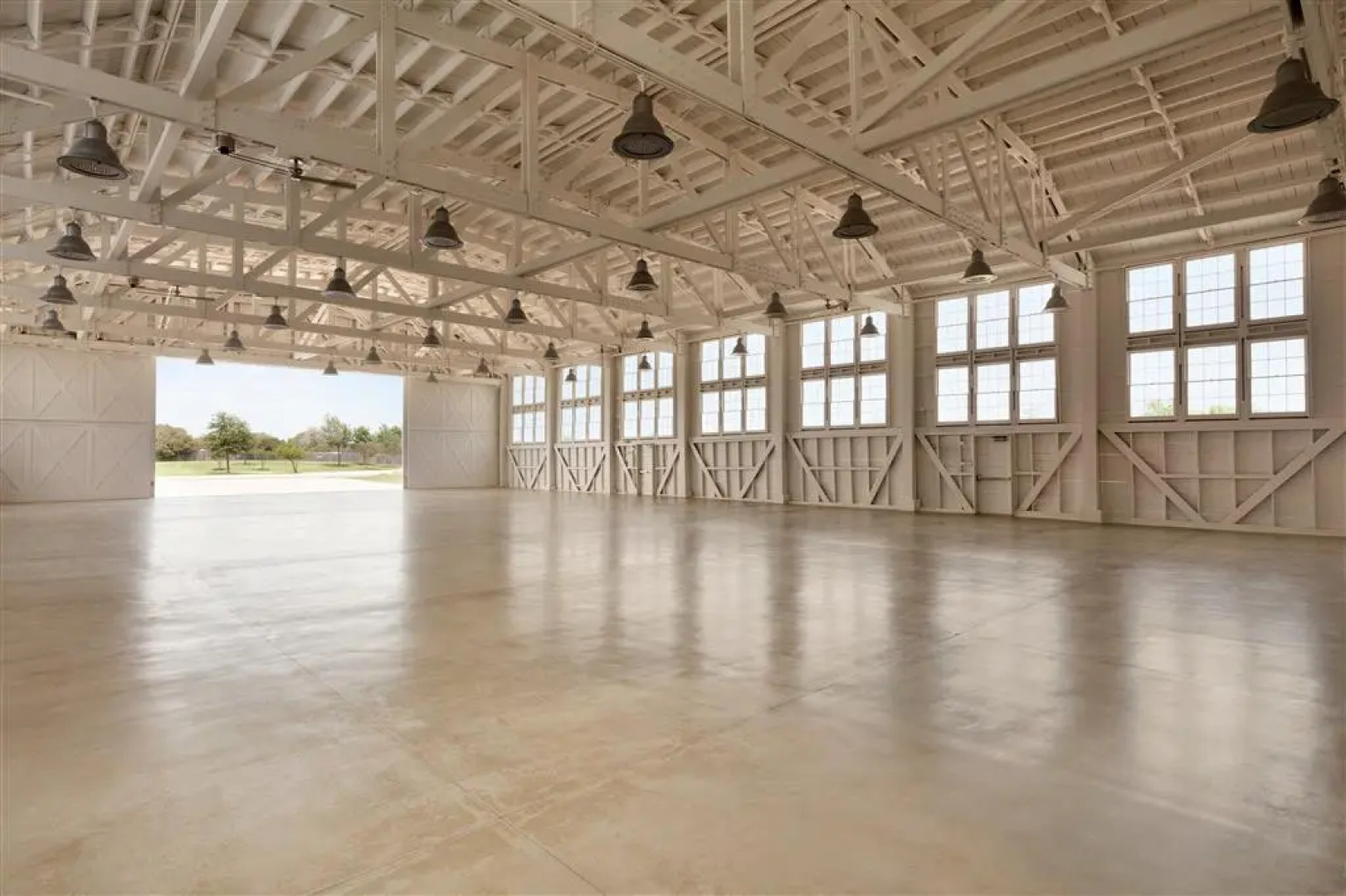 Embassy Suites by Hilton San Antonio Airport