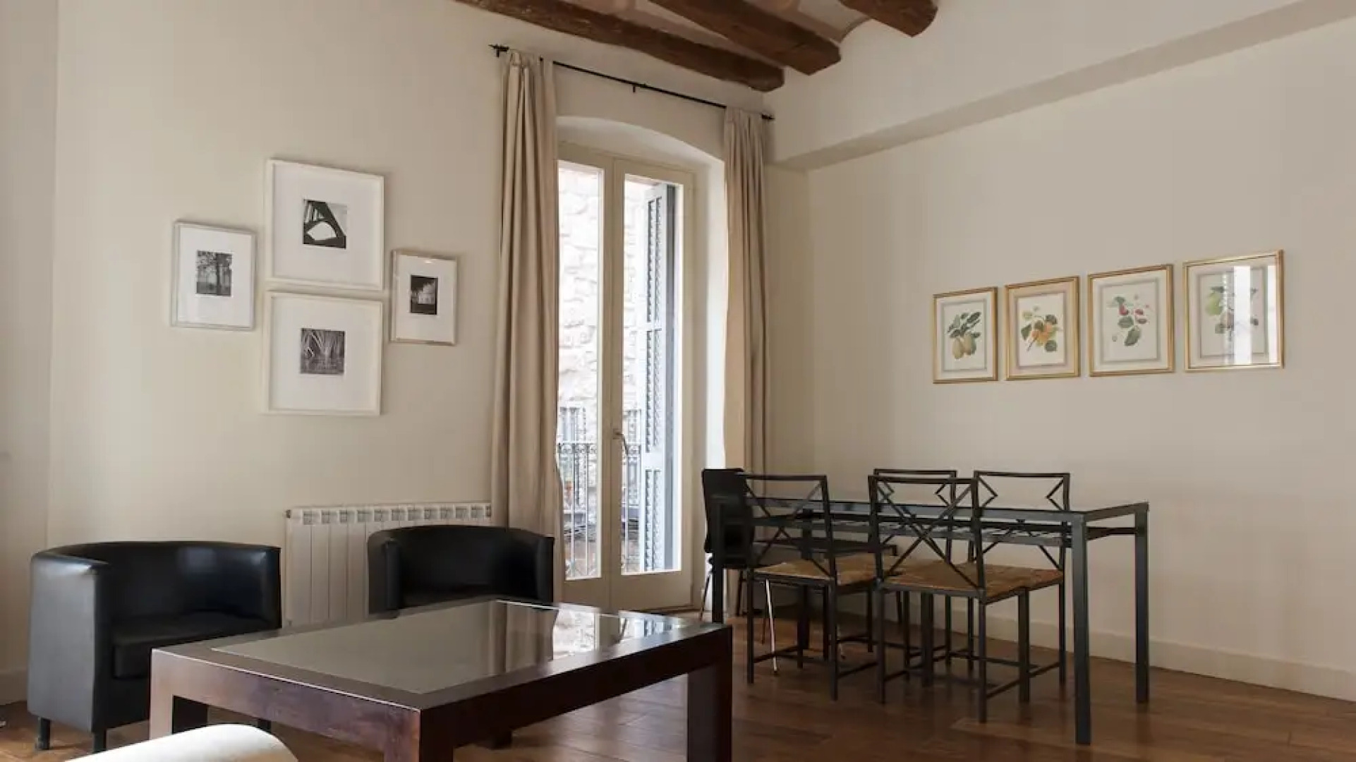 Apartamentos La Fonda