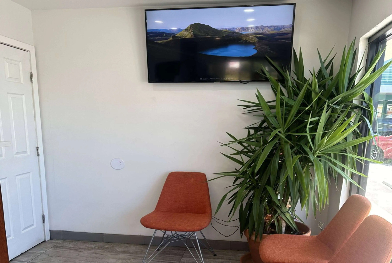 Super 8 by Wyndham Oceanside Downtown