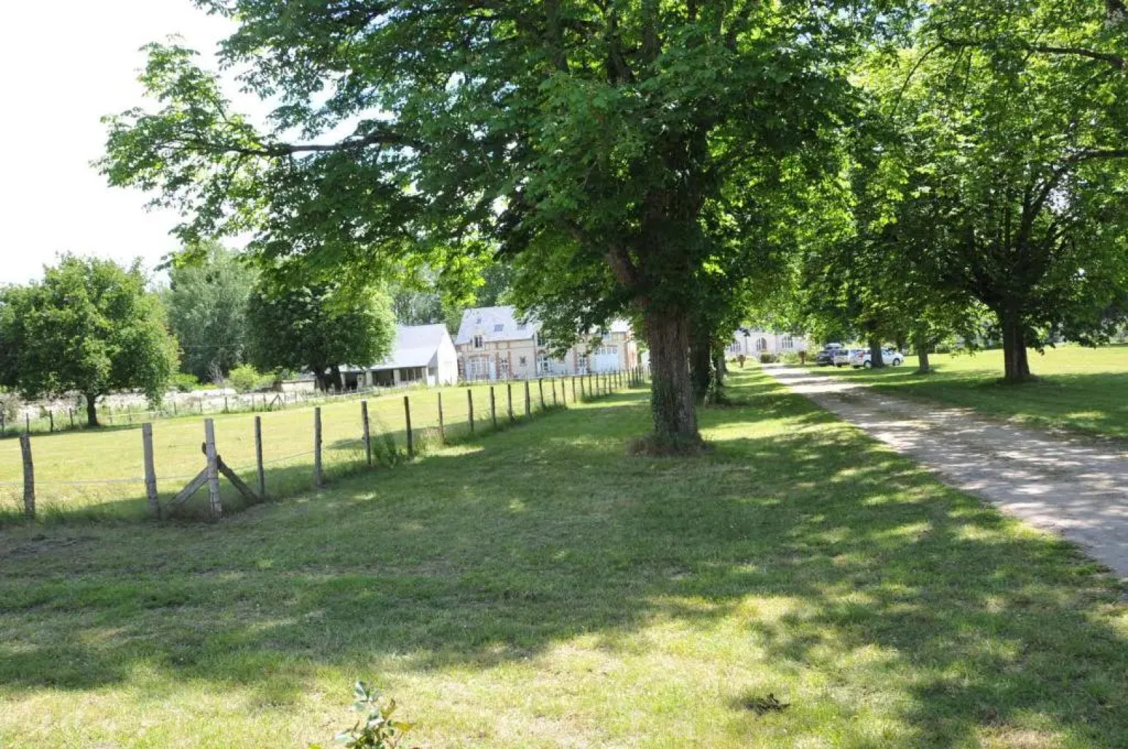 PETITE MAISON des ROSES - GITE 2 Personnes