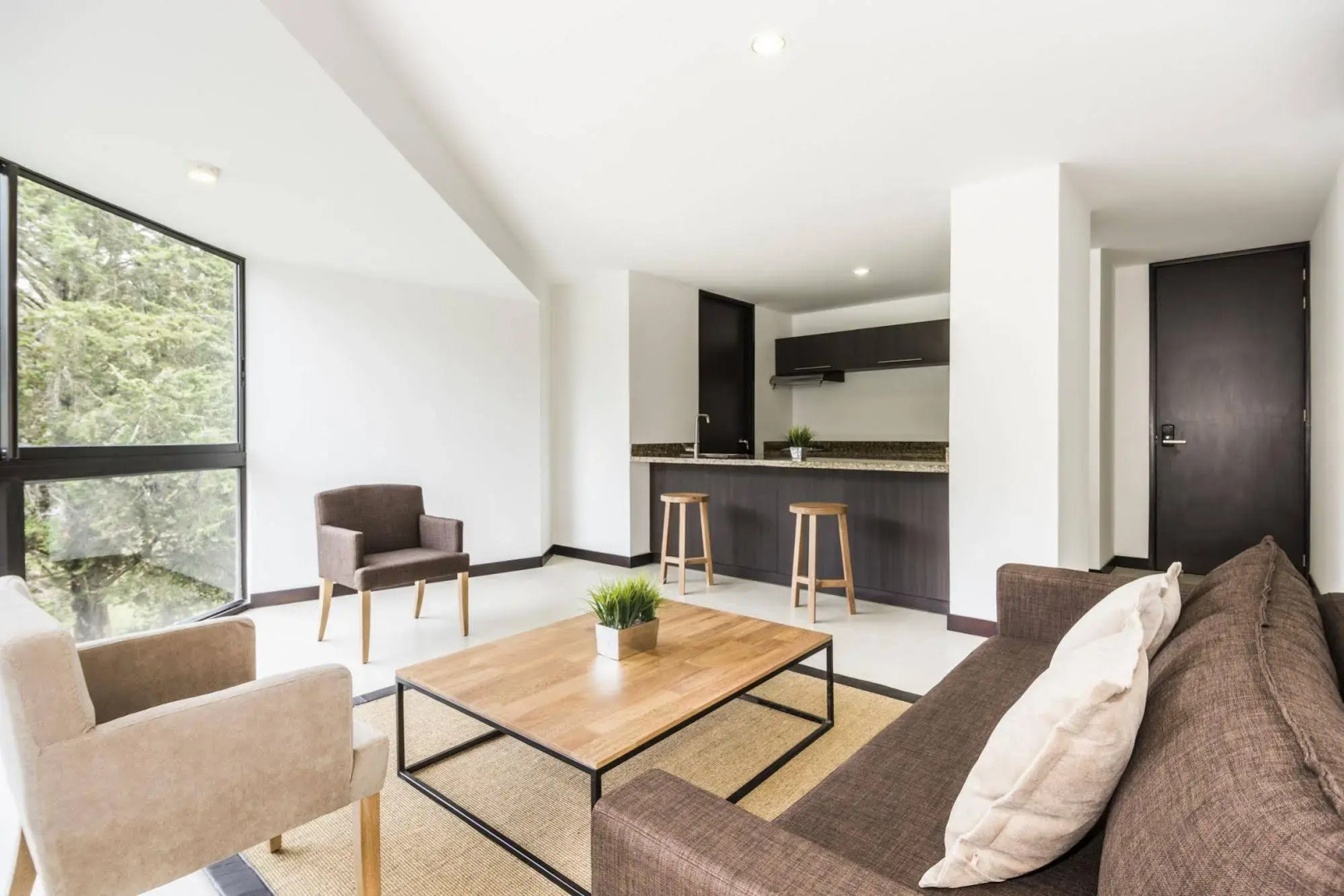 Travelers Rio Verde Living Suites