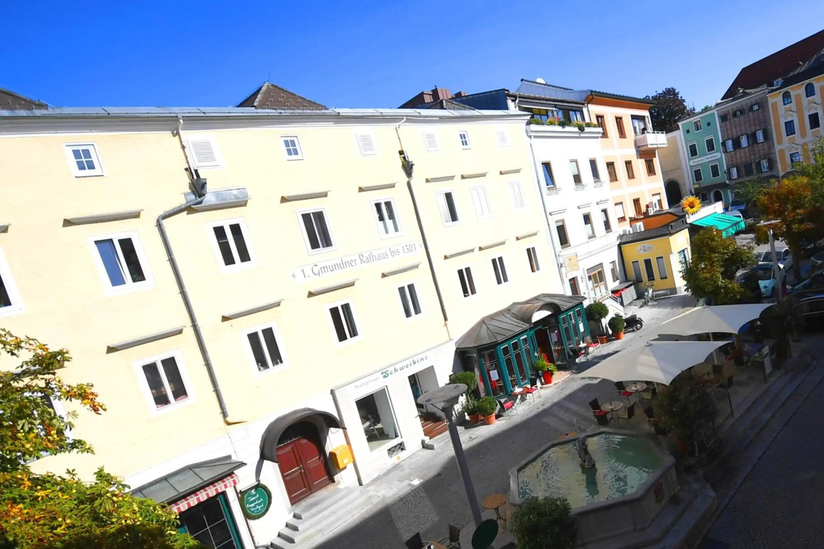 Atelier Apartment with Traunsee Lake view