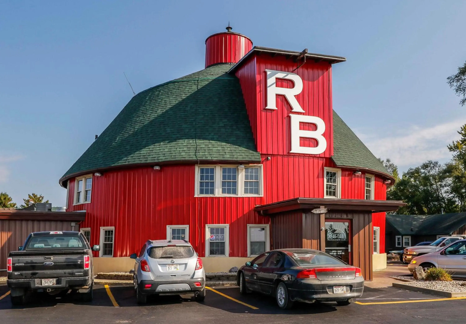The Round Barn Lodge