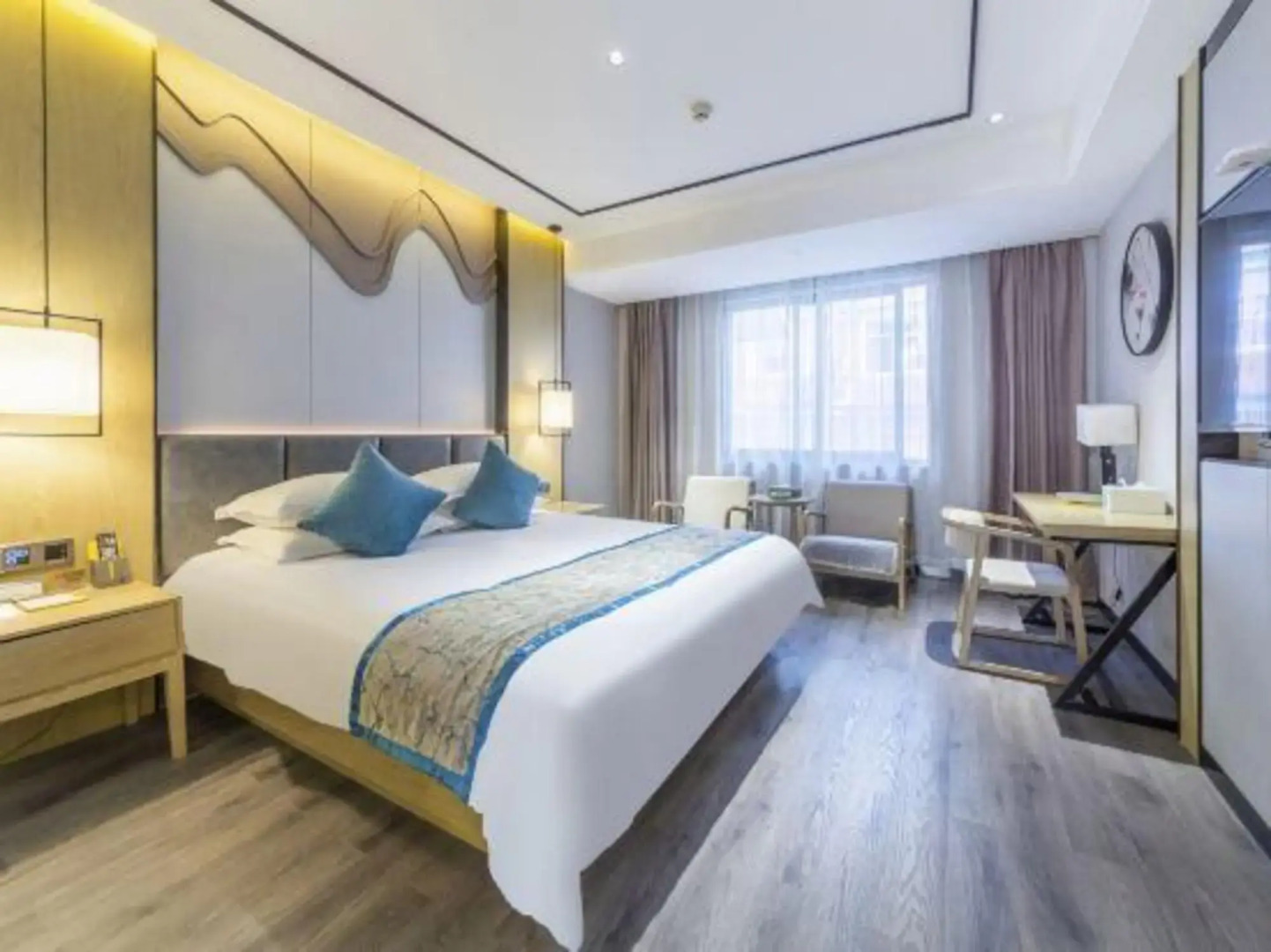 Longquan Nanguo Garden Hotel