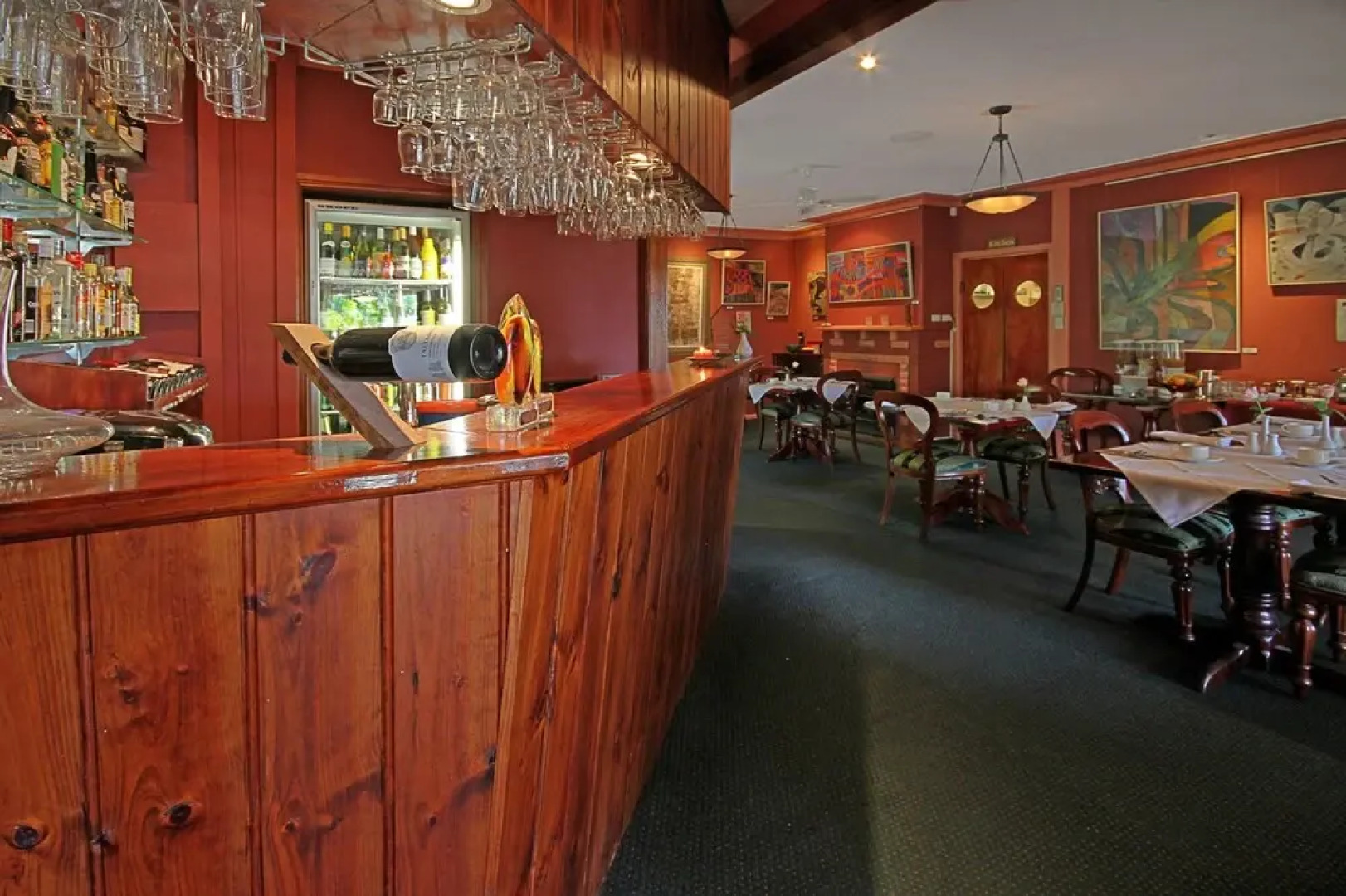 Oasis Inn Ulladulla - Guest 18 Years and Older