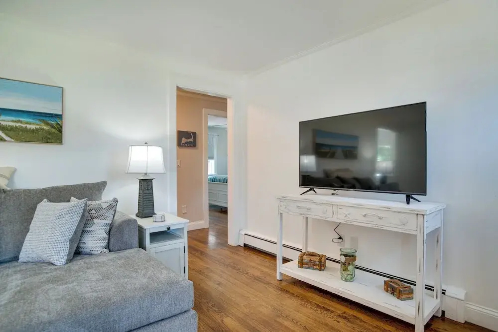 Newly Renovated Dennis Port Home: Close to Beaches